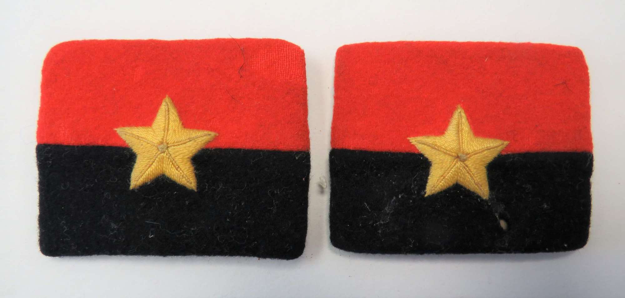 Pair of G.H.Q India Formation Badges