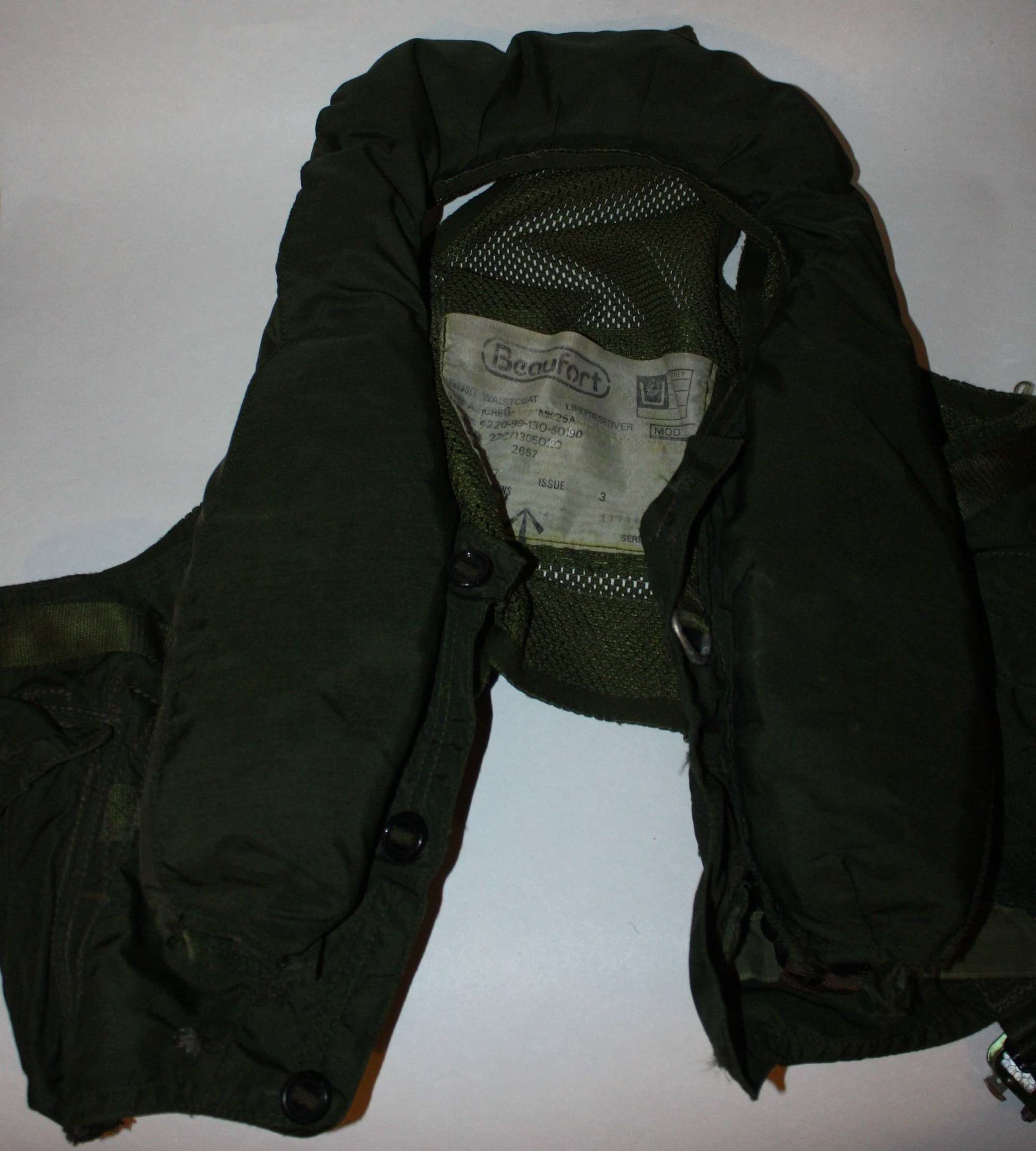 A BRITISH FORCES ISSUE BEAUFORT WAISTCOAT LIFE PRESERVER AIRCREW Mk25