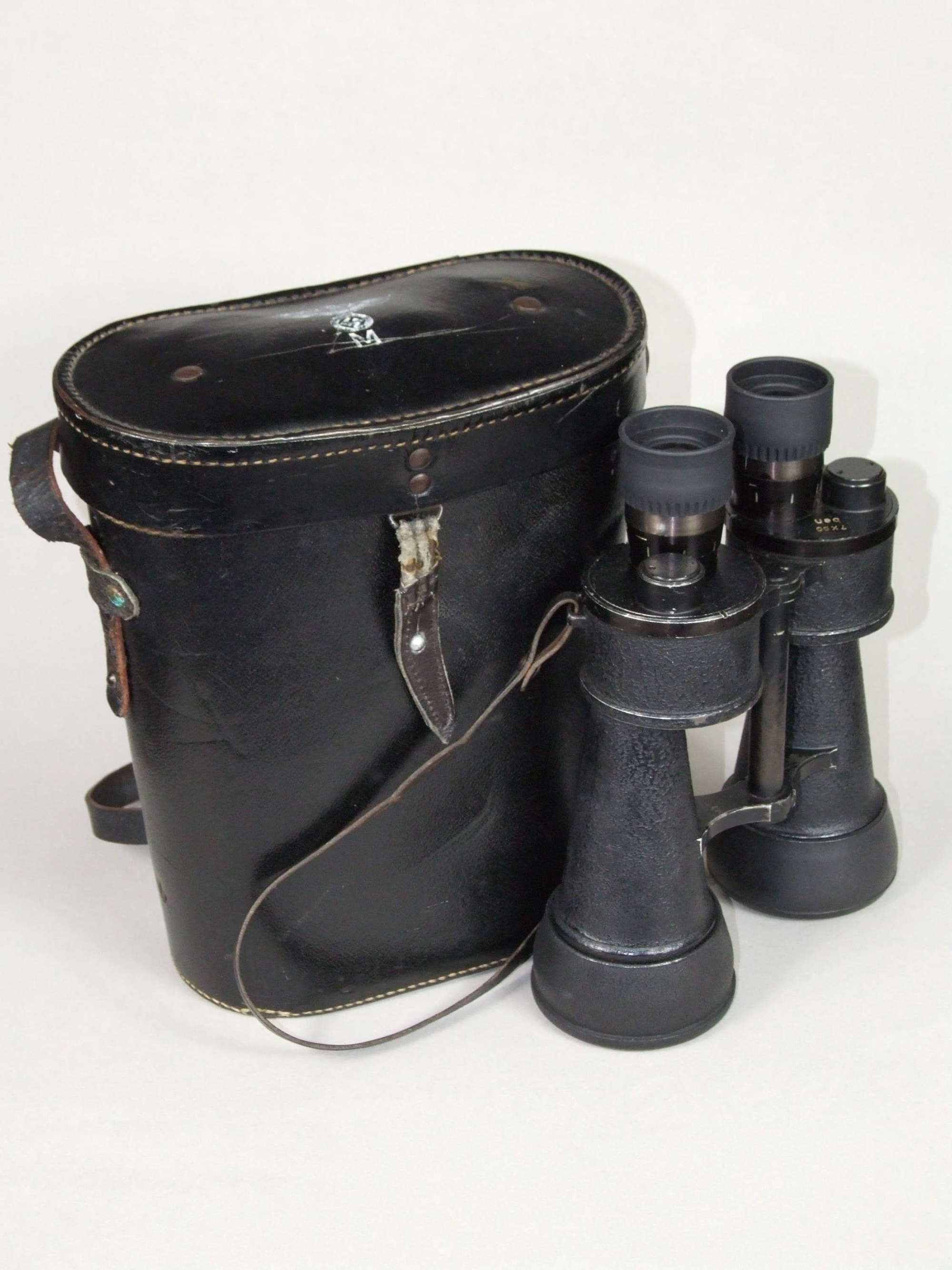Kriegsmarine Leitz 7x50 Binoculars with Case
