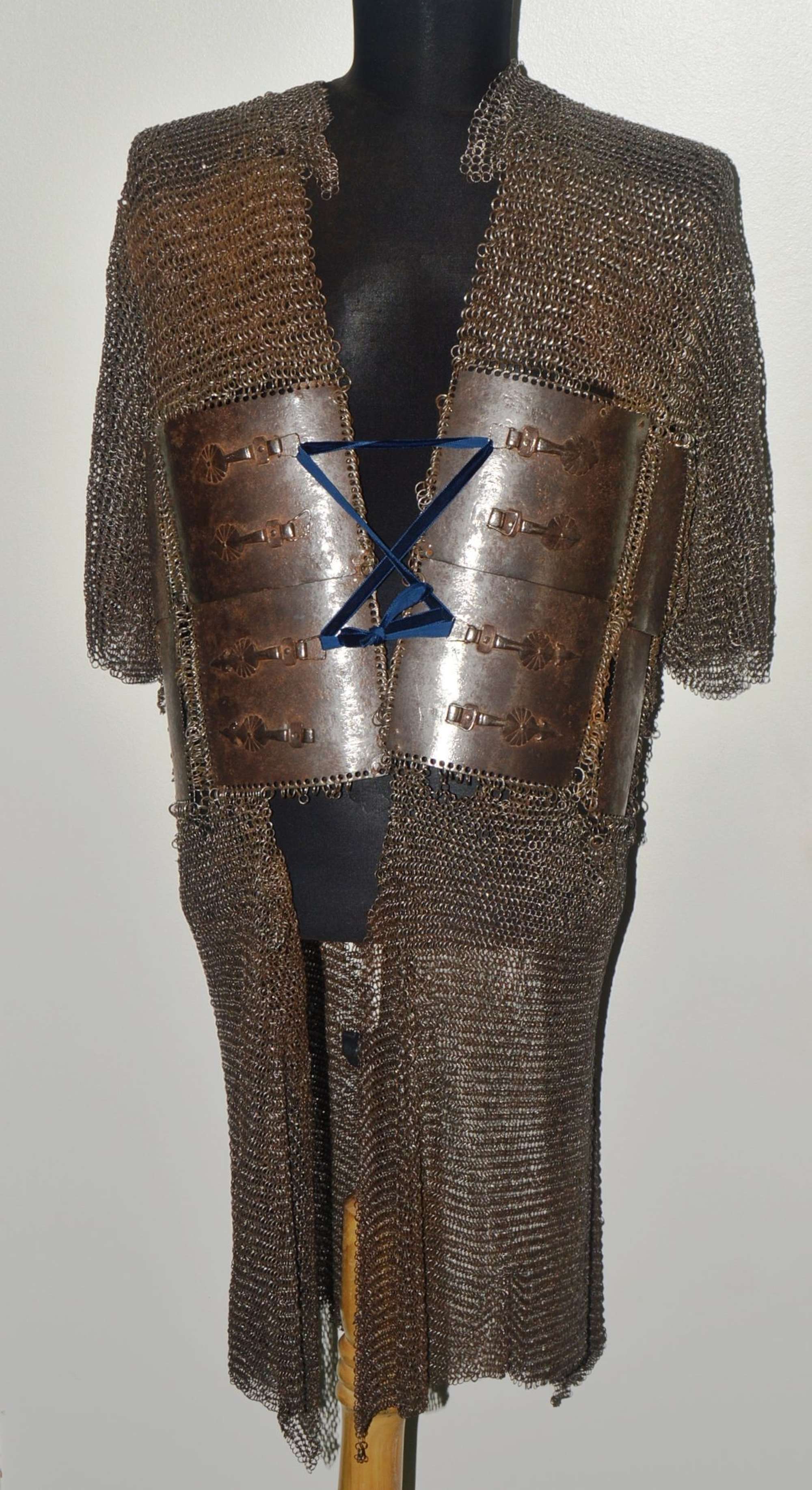 Indo-Persian Mail and Plate Armor, 17th C