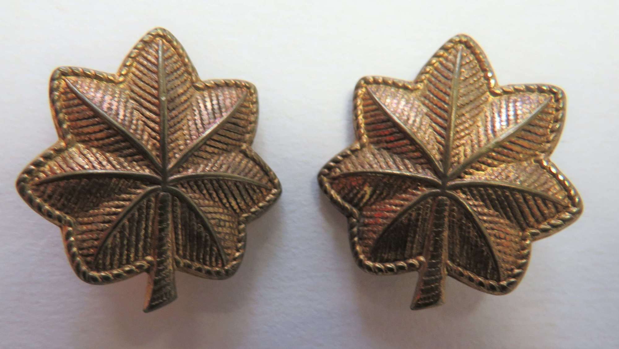 Pair of WW2 American Majors Rank Badges