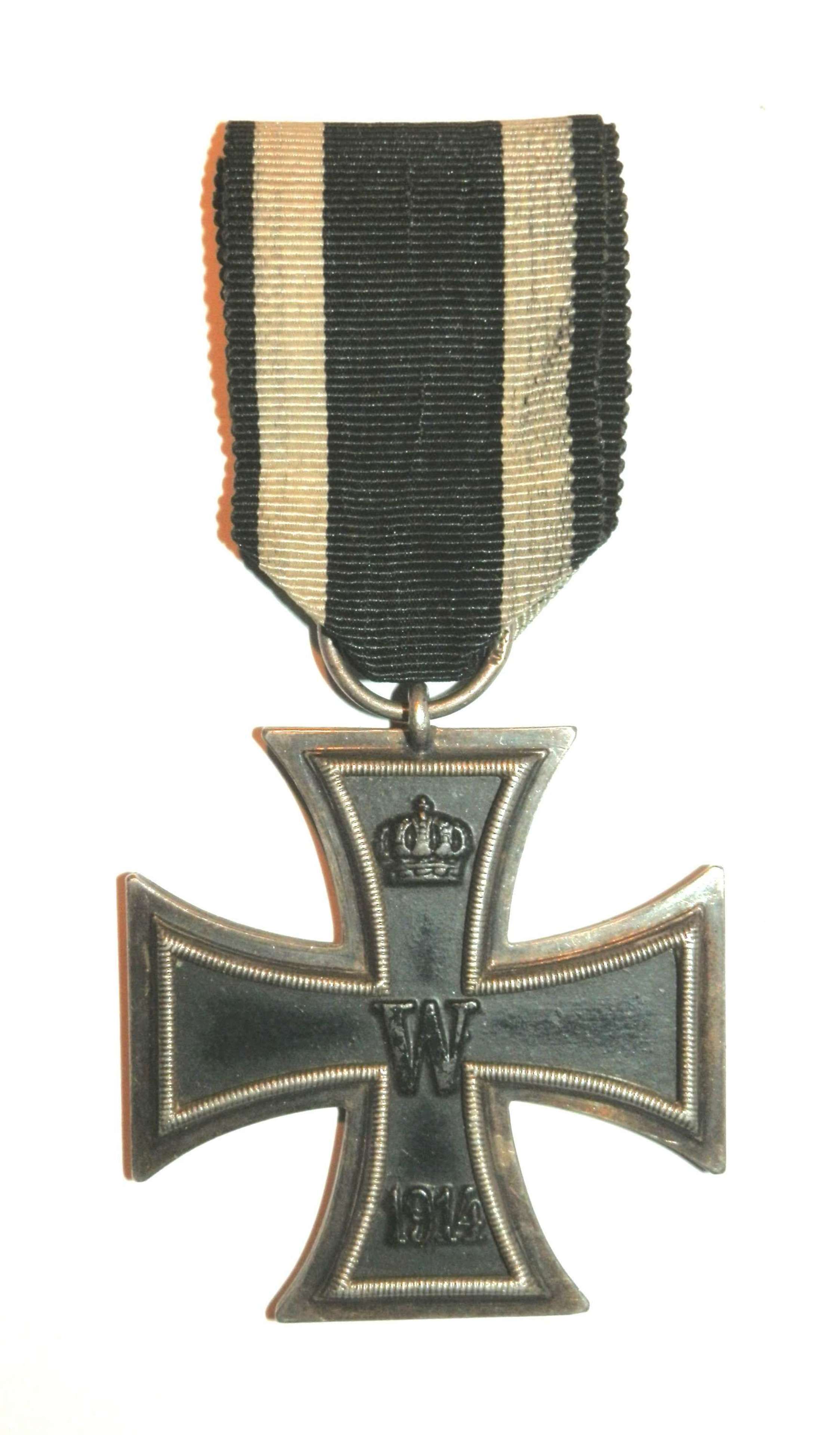 Imperial German WWI, Iron Cross 2nd Class. Makers Marked SW