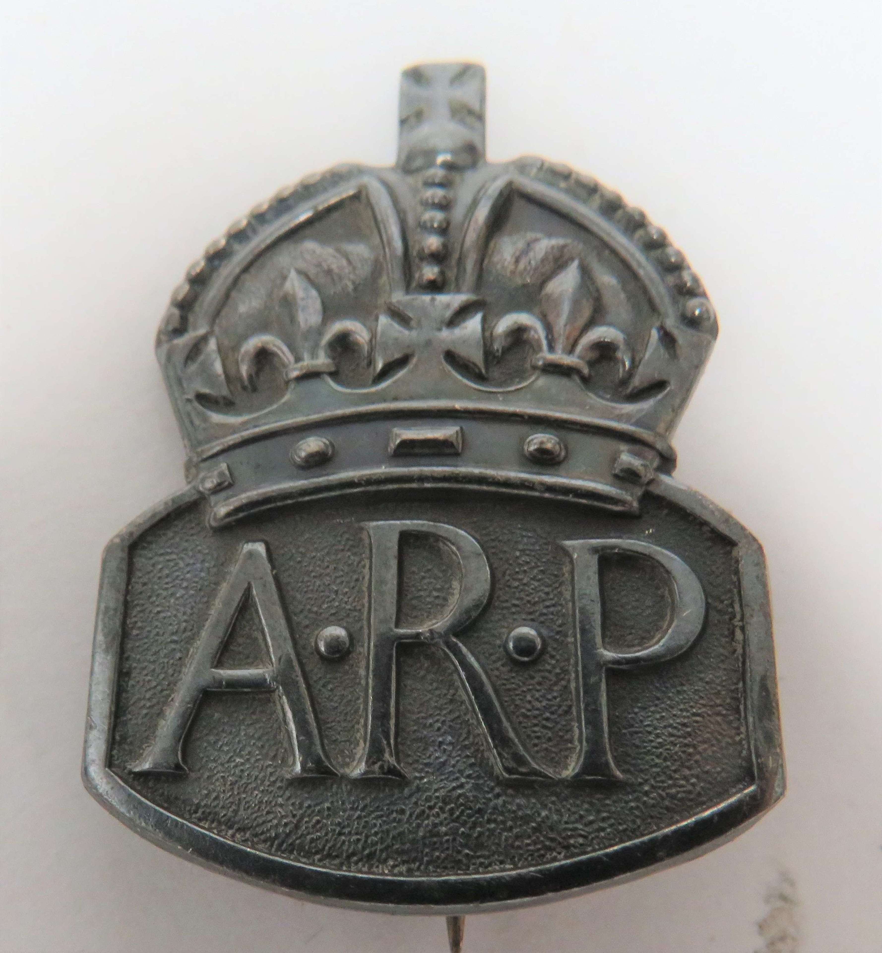 WW2 A.R.P Silver lapel badge
