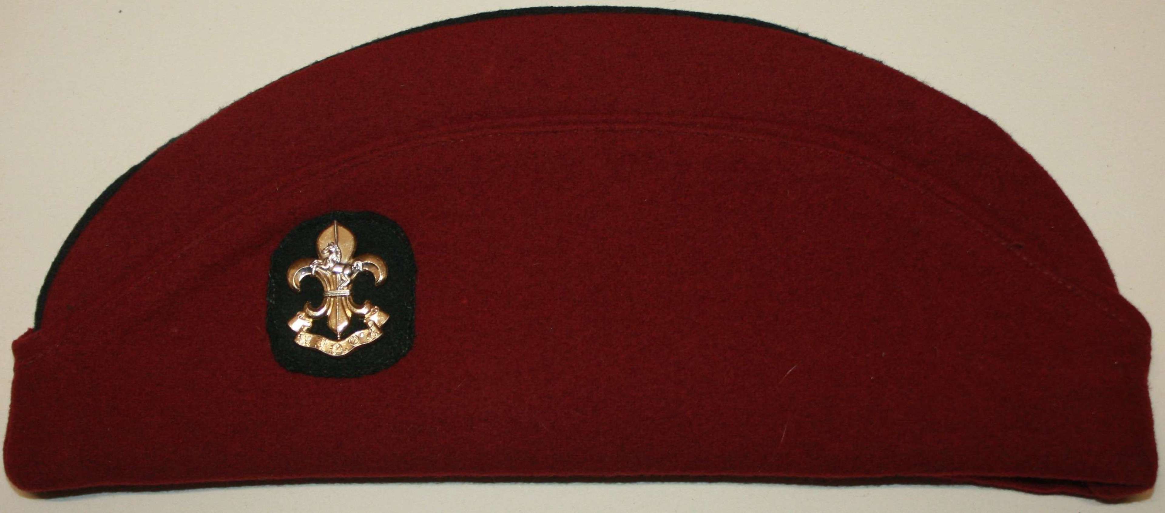 A VERY GOOD POST 1952 KINGS MANCHESTER REGT OFFICERS TORIN CAP