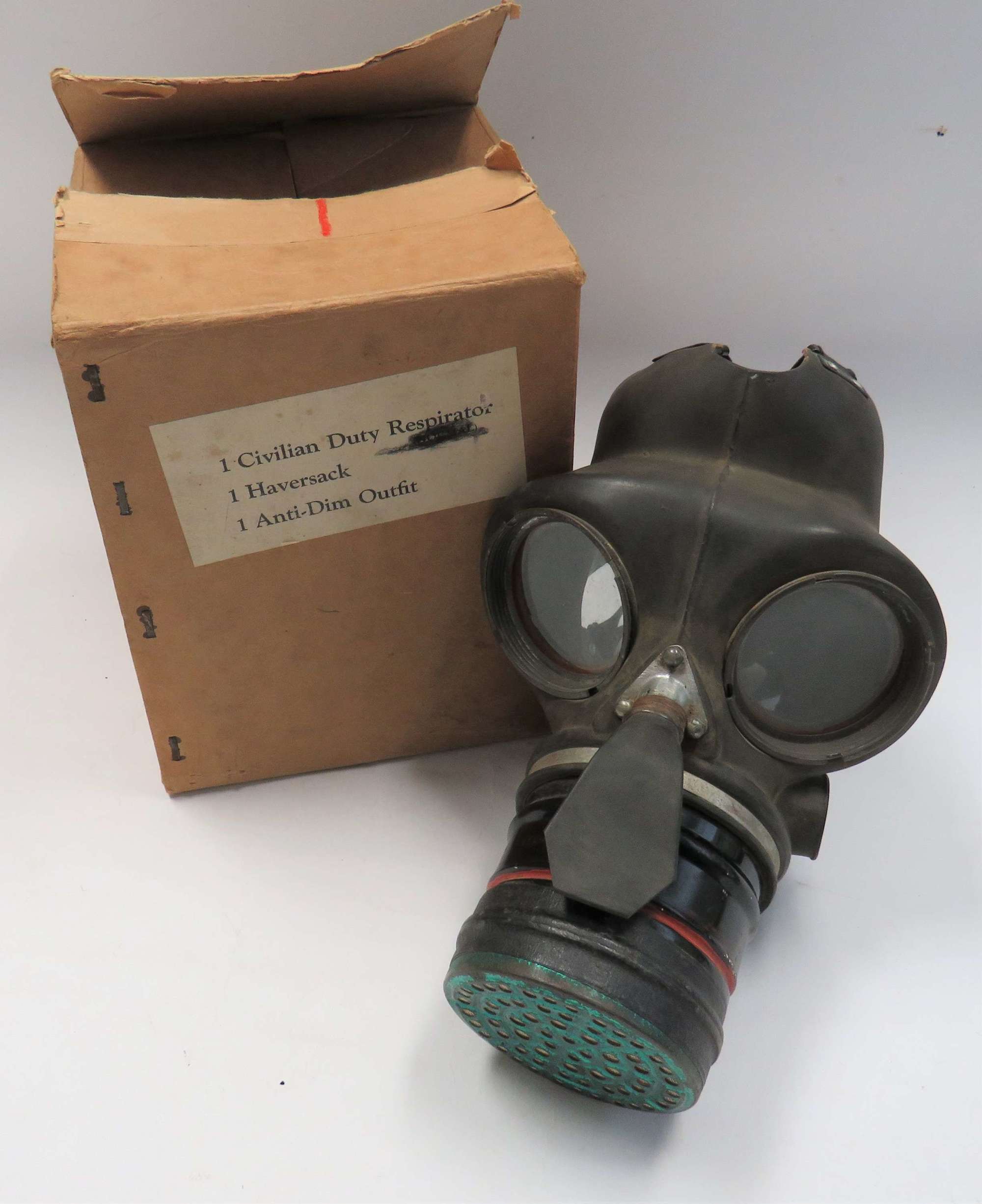 WW2 1939 Dated Home Front Respirator