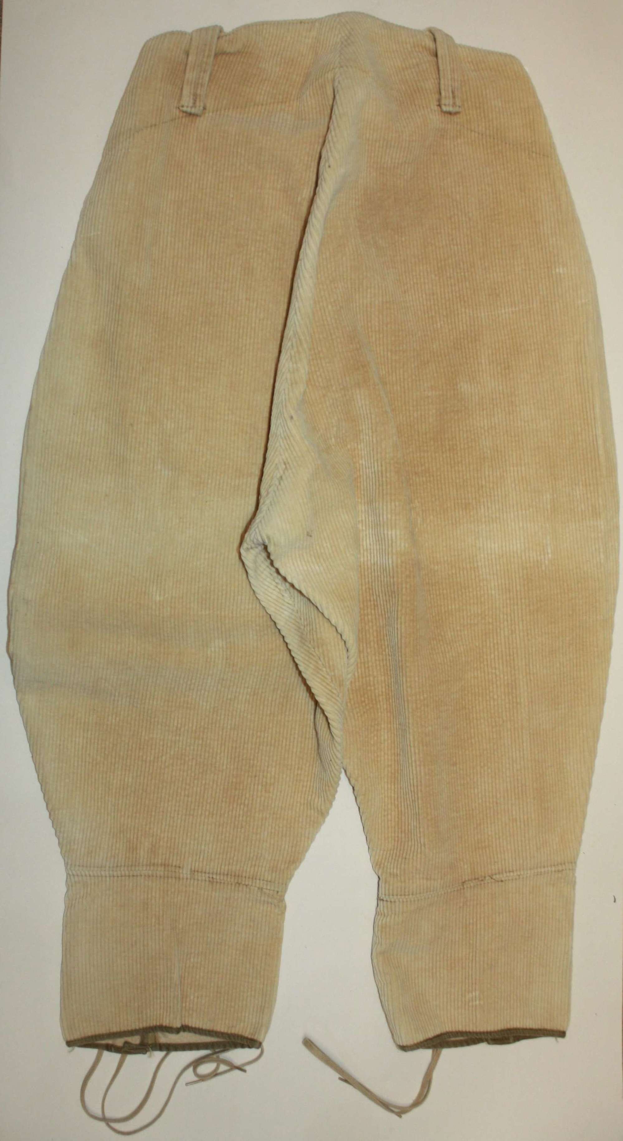 A GOOD SMALL SIZE PAIR OF WOMENS LAND ARMY TROUSERS SIZE 1 WWII DATED