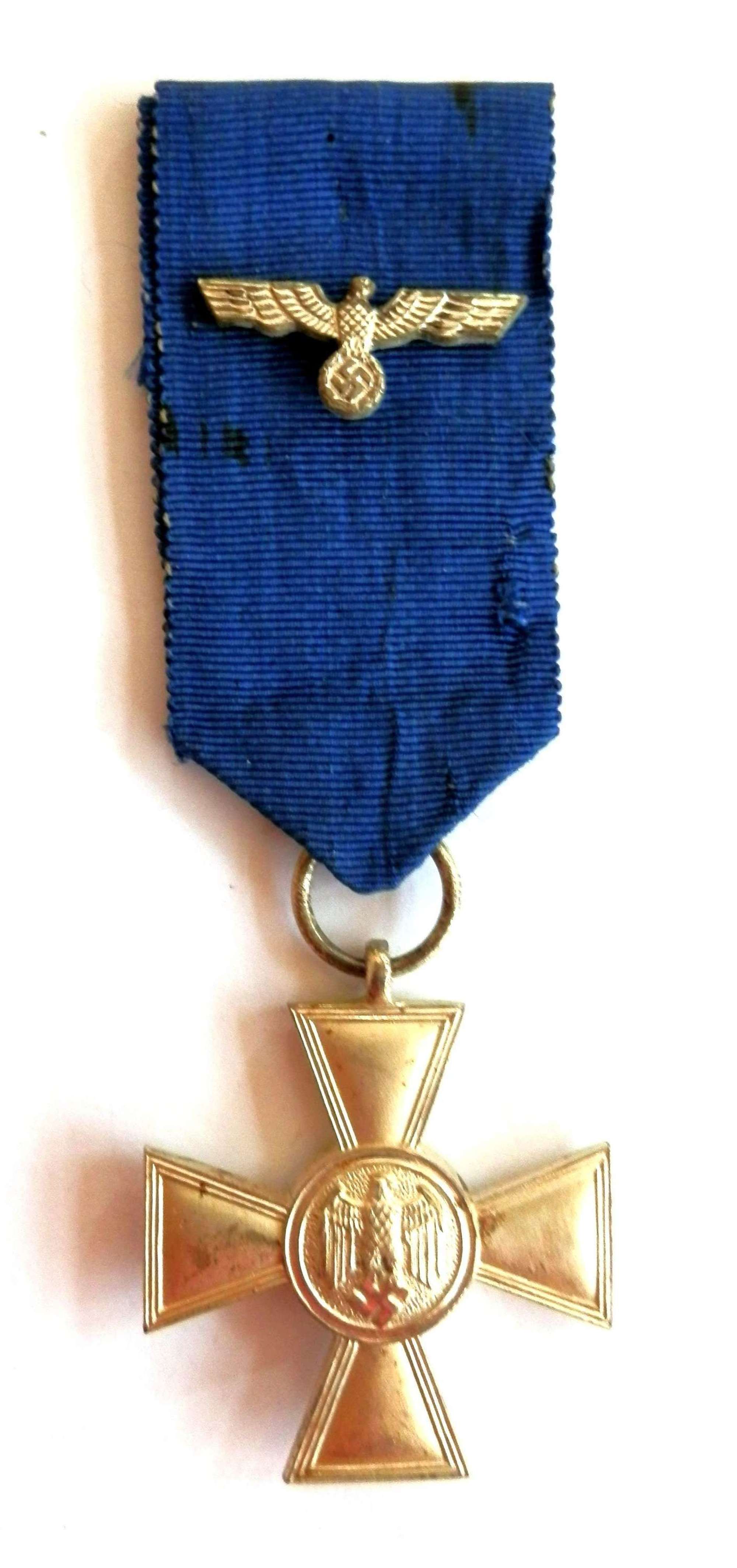 Wehrmacht 18 Years Long Service Medal.