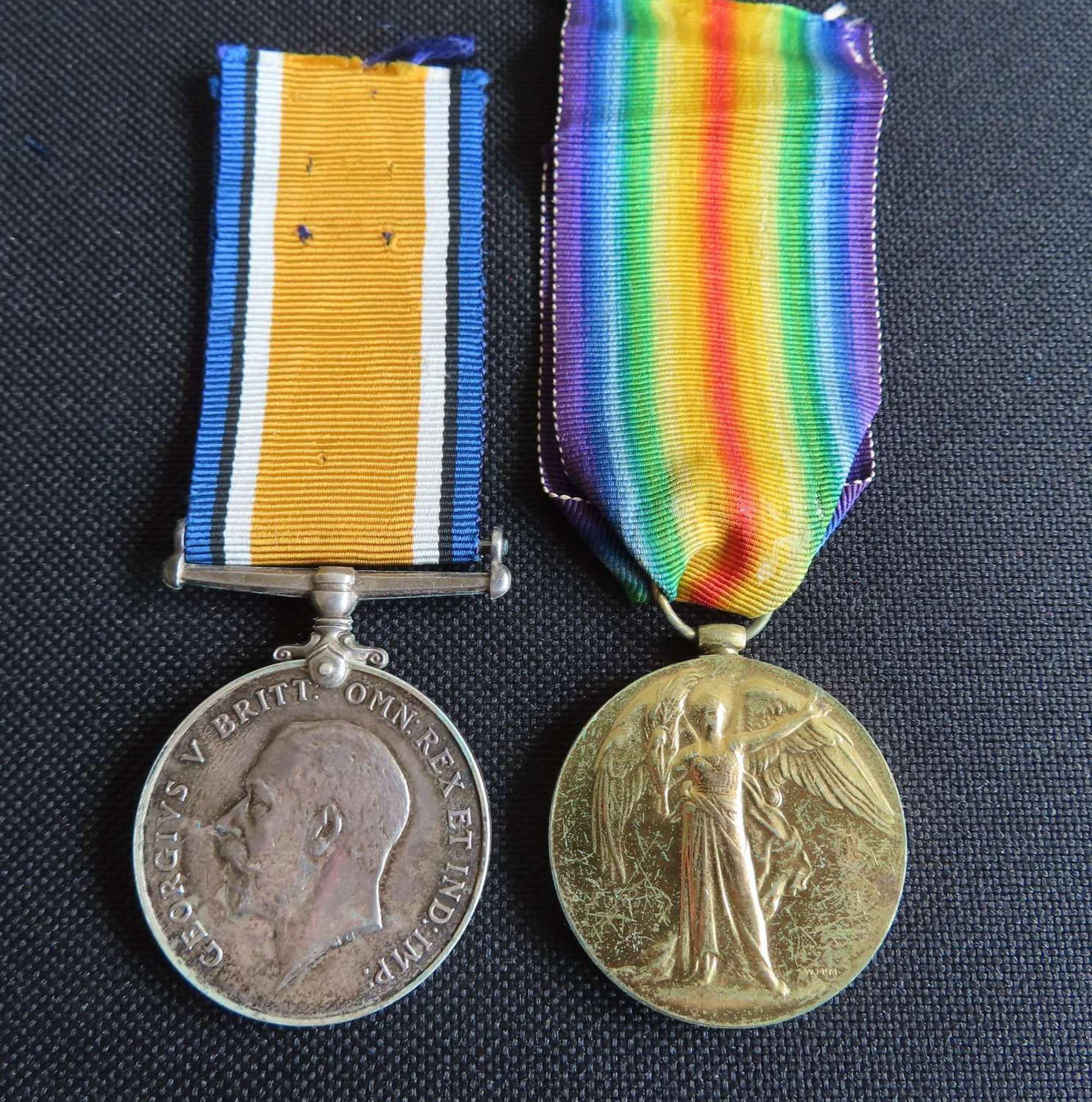 WW1 Pair of medals to M-402870 Pte A E Pollinger A.S.C.
