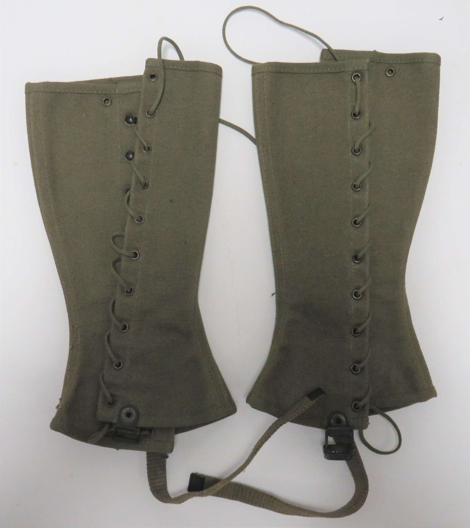 WW2  Dated American Gaiters