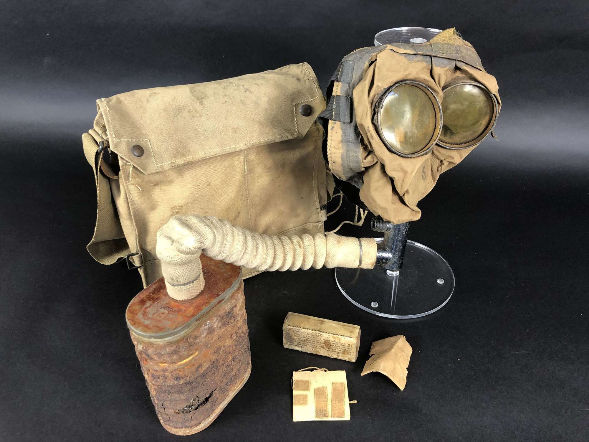 WW1 British “Small Box Respirator
