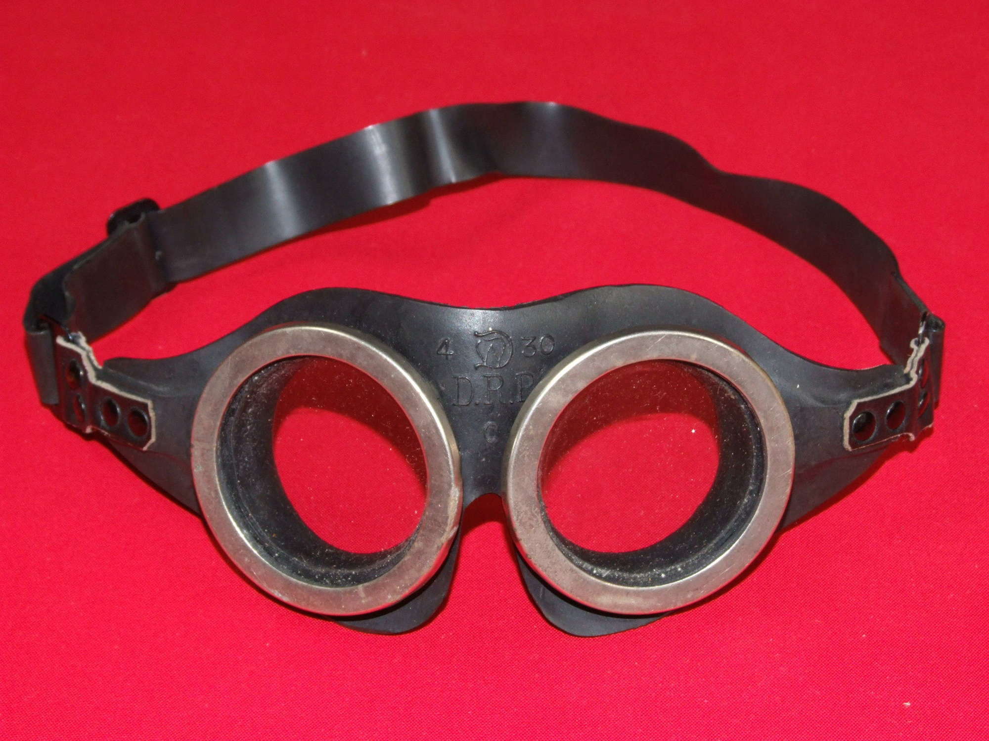U Boat Goggles for use with the Tauchretter Escape Apparatus