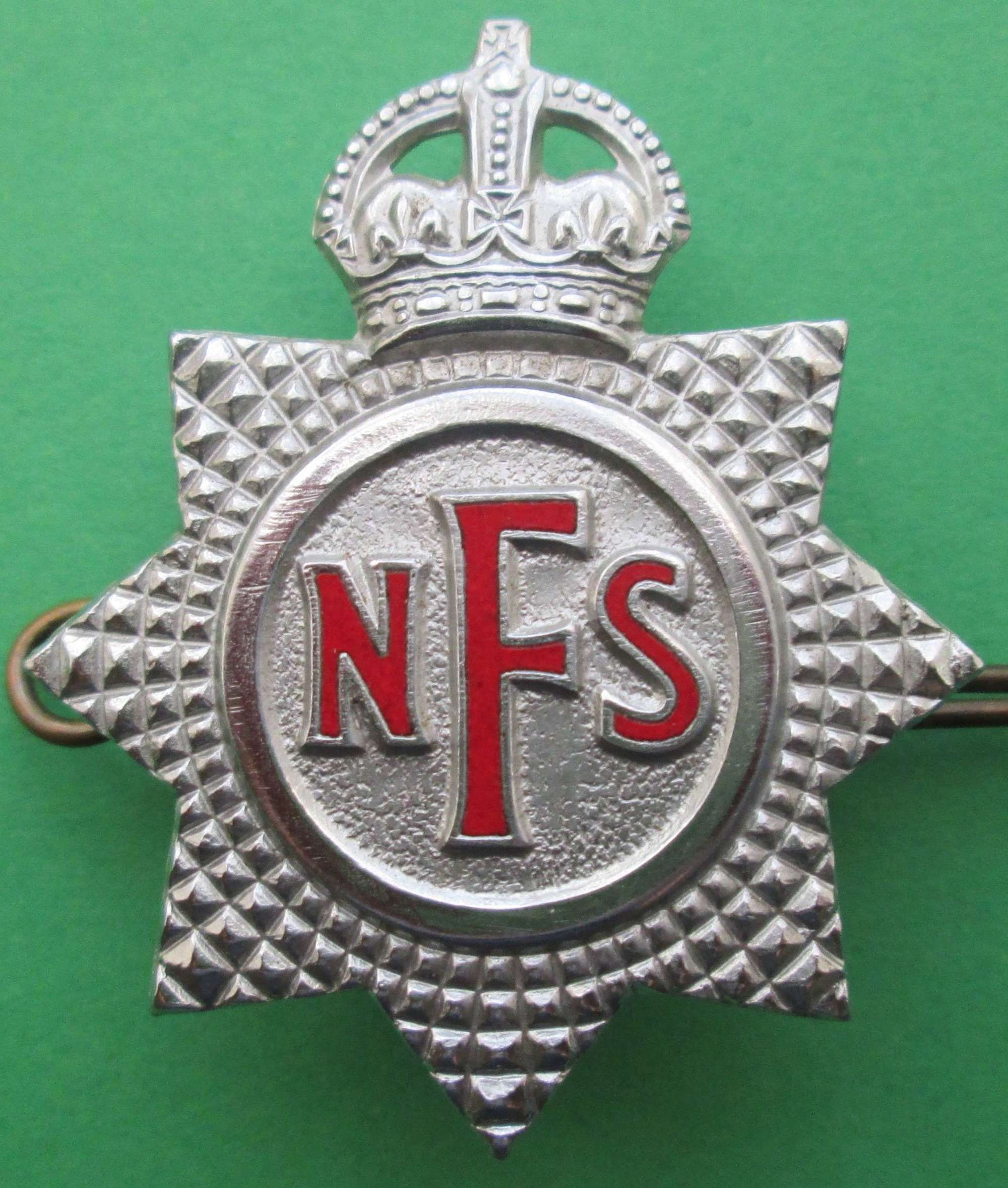WWII PERIOD NATIONAL FIRE SERVICE FIREMANS BADGE