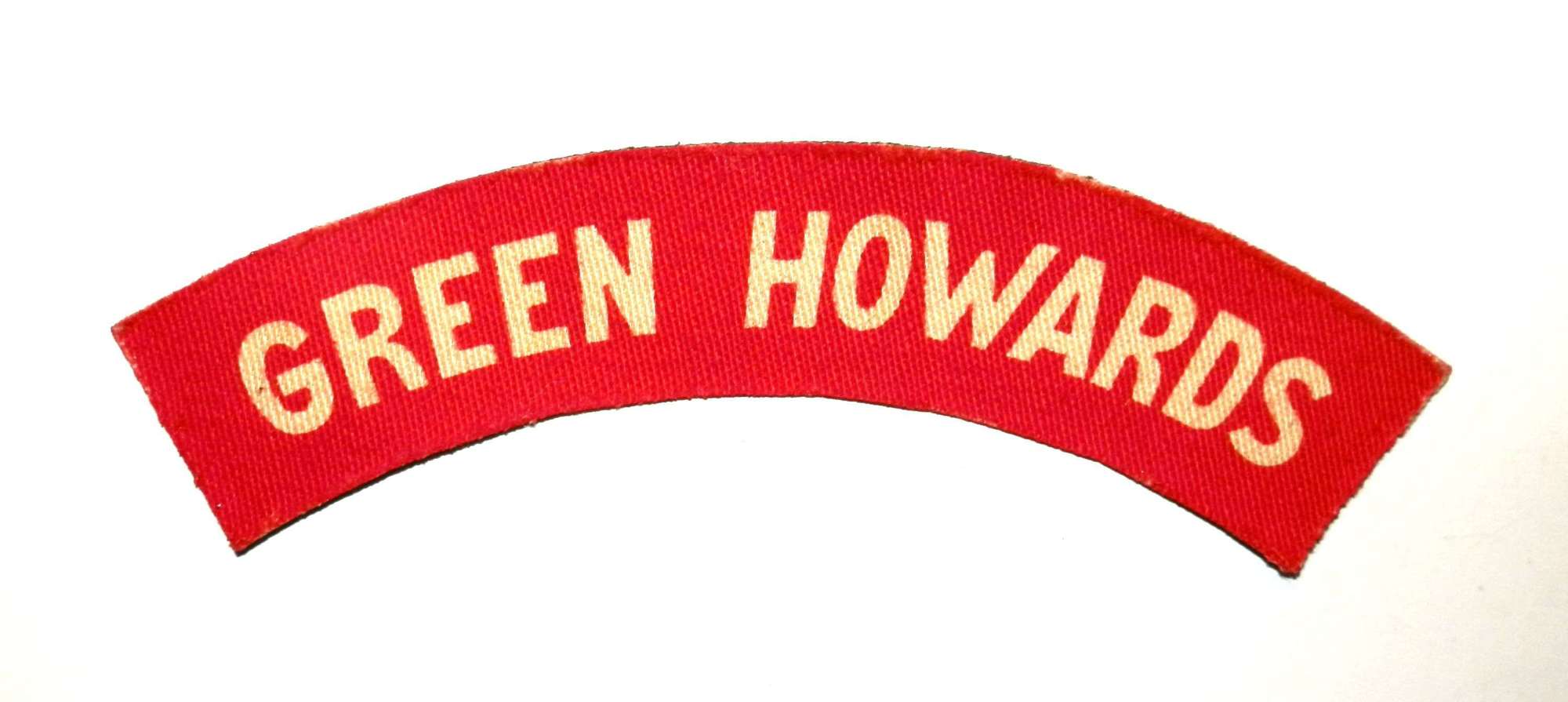 Green Howards. Cloth Shoulder Title.