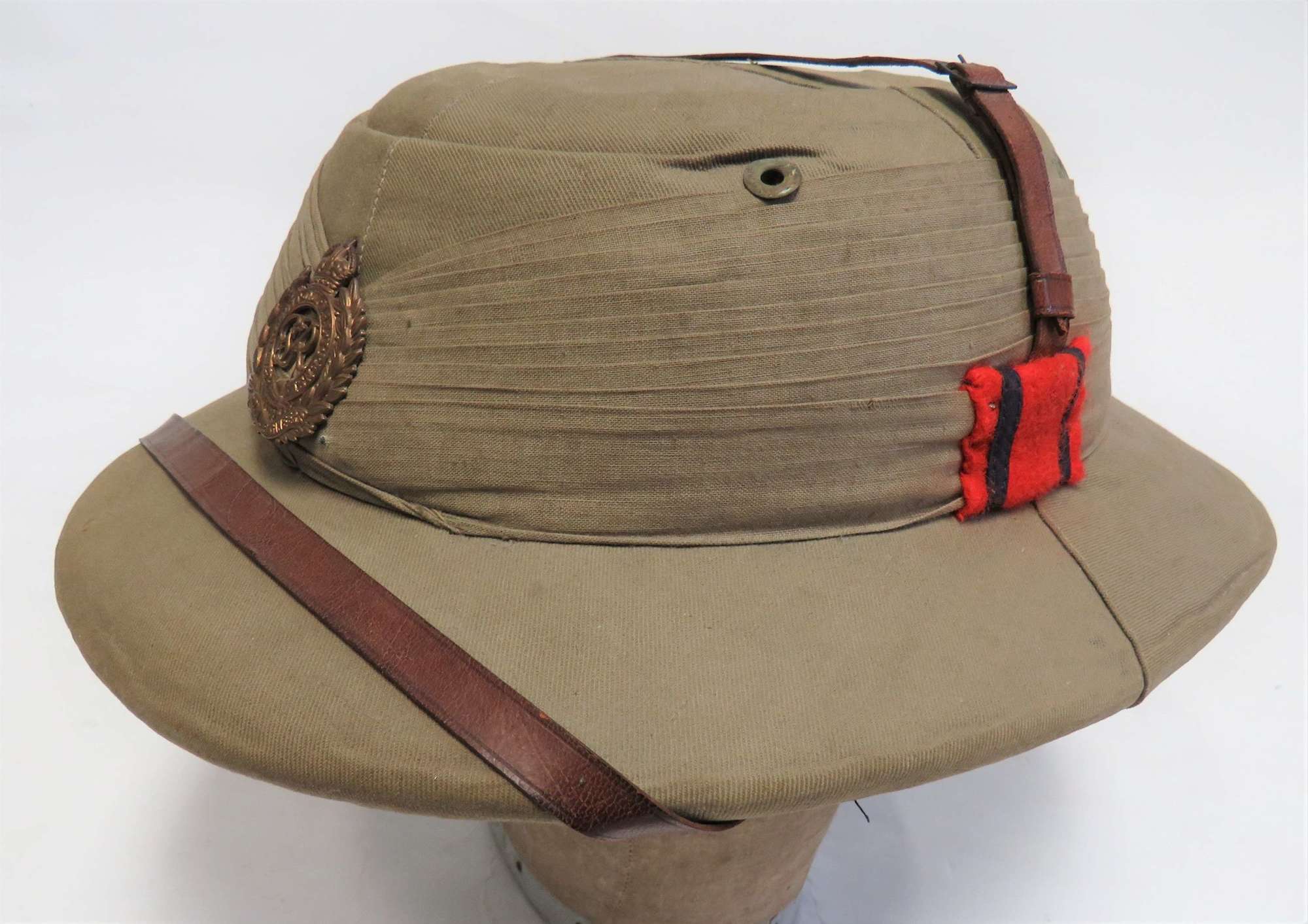 World War 2 Royal Engineers Badged Officers Pith Helmet