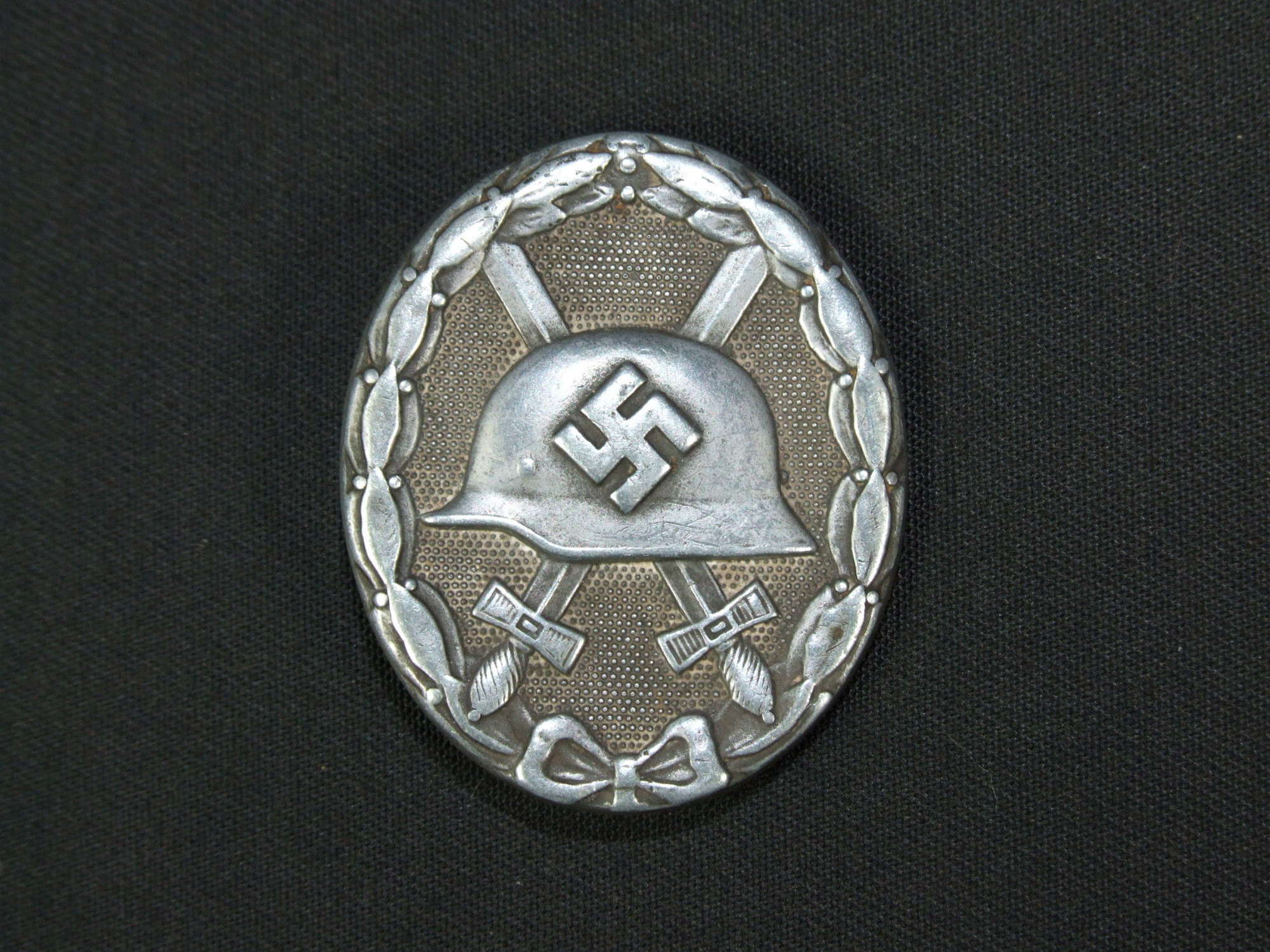 Silver Grade Wound Badge in Tombac