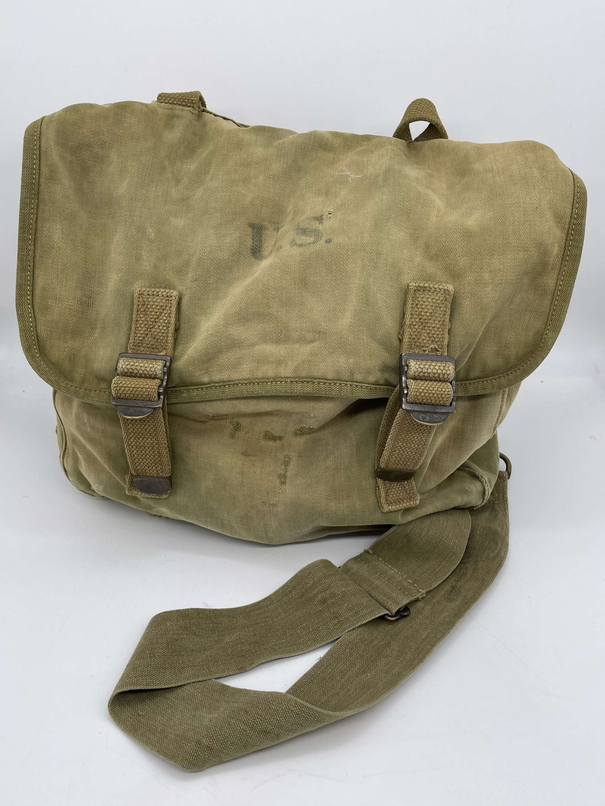 Original World War Two Era American M-1936 Musette Bag, 1940 Dated