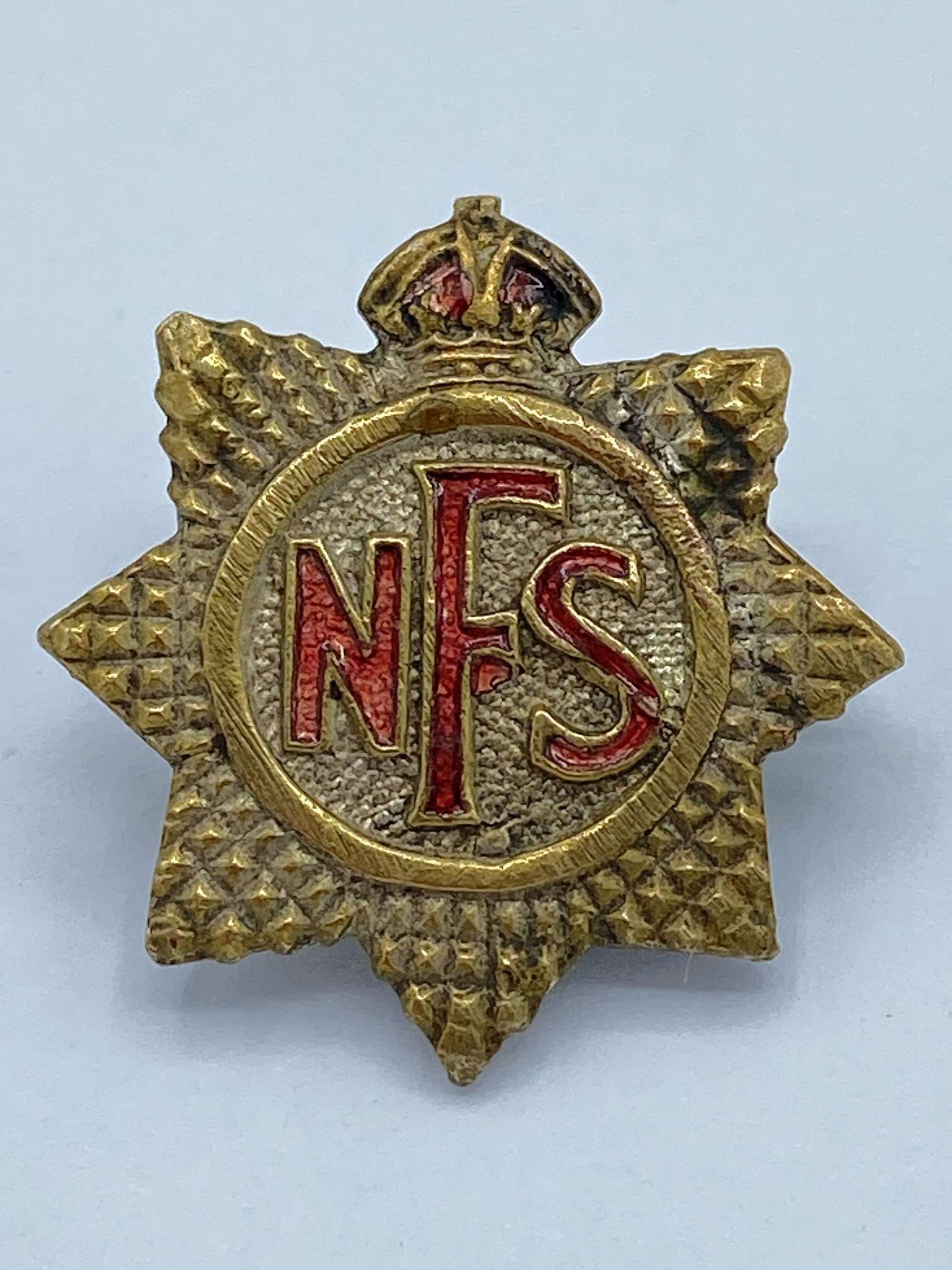 WW2 British Home Front National Fire Service NFS Pin Back Badge