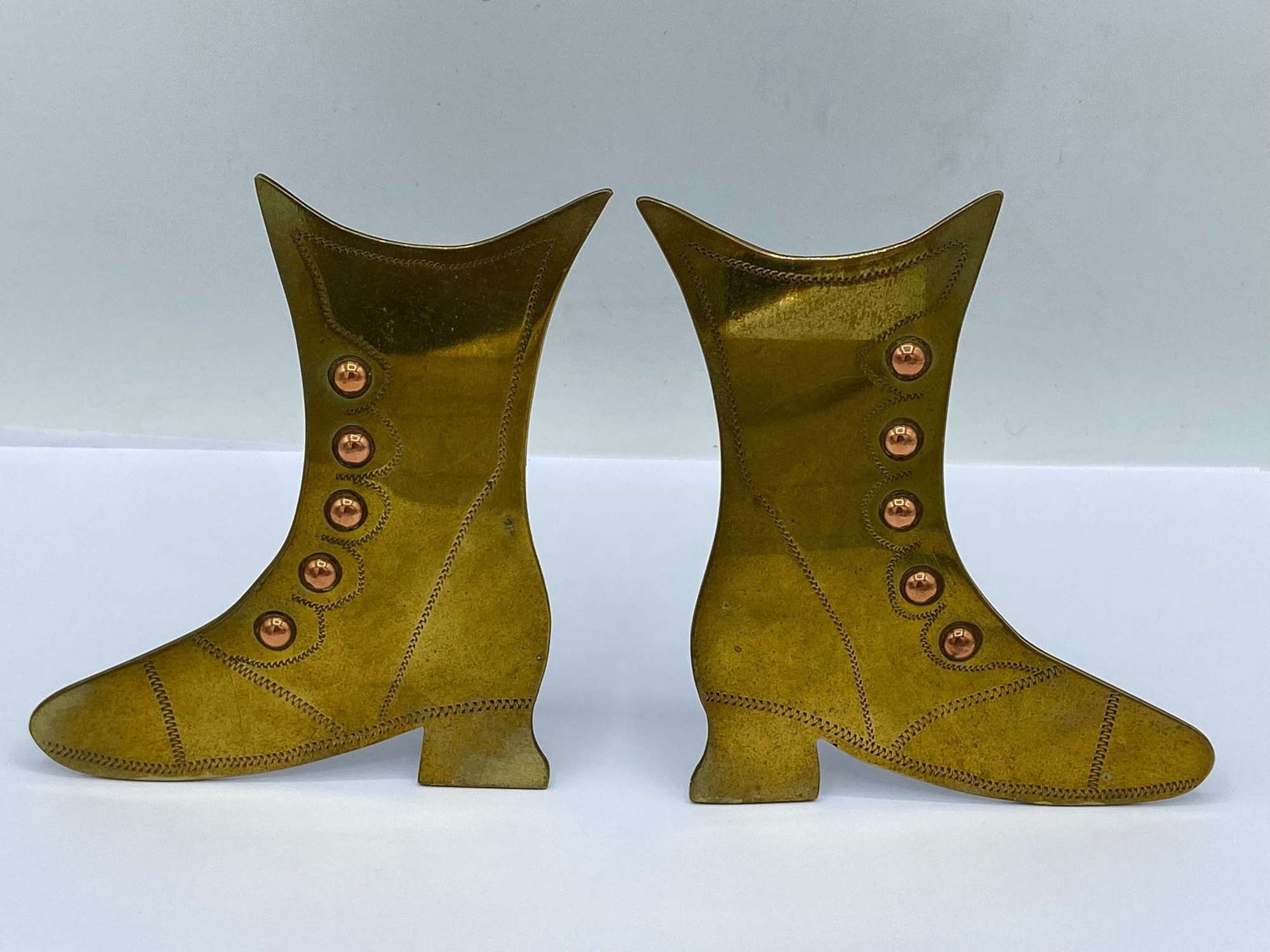 WW1 British Officers Trench Art Copper & Brass Pair Of Shoes