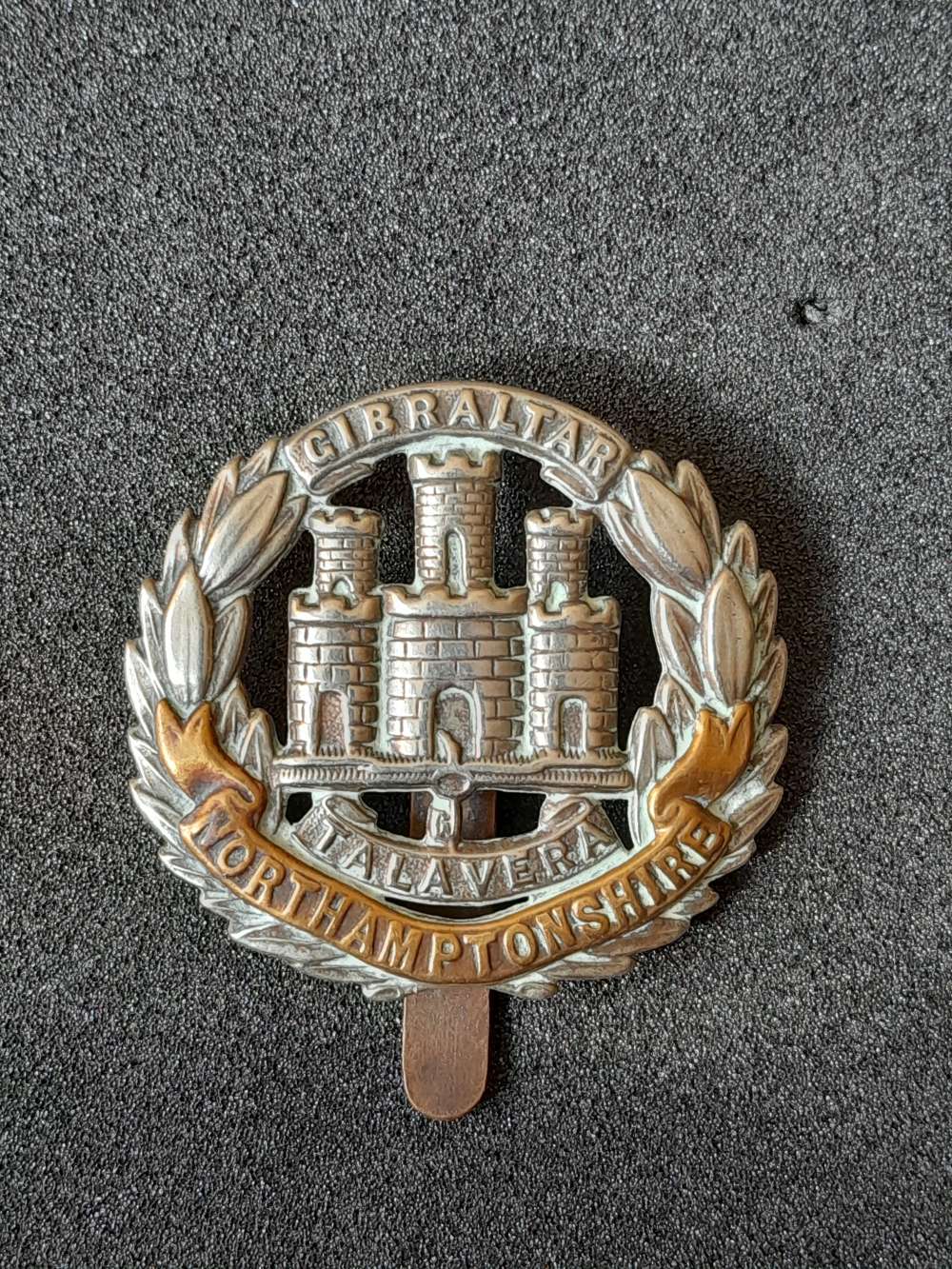 Northamptonshire Regiment Cap Badge