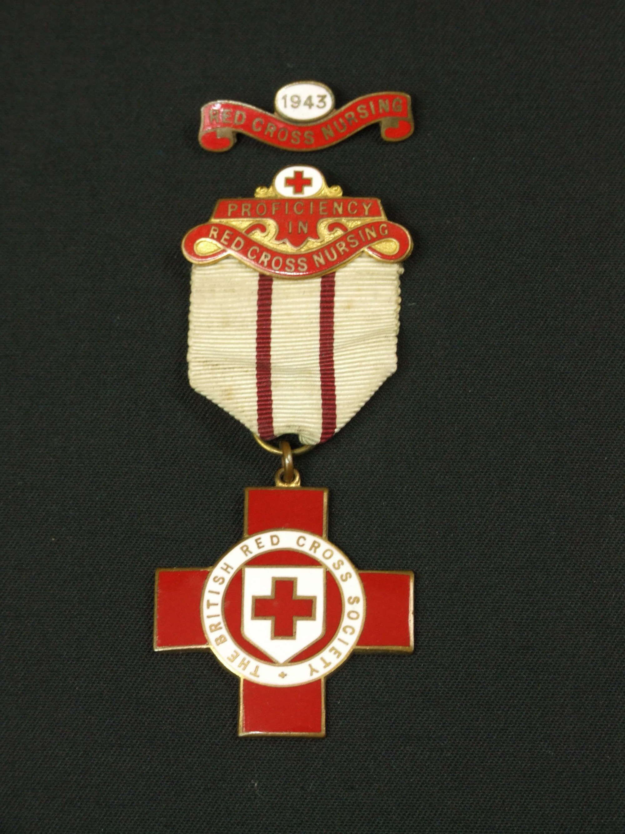 1942 Dated Red Cross Proficiency Badge with Service Bar
