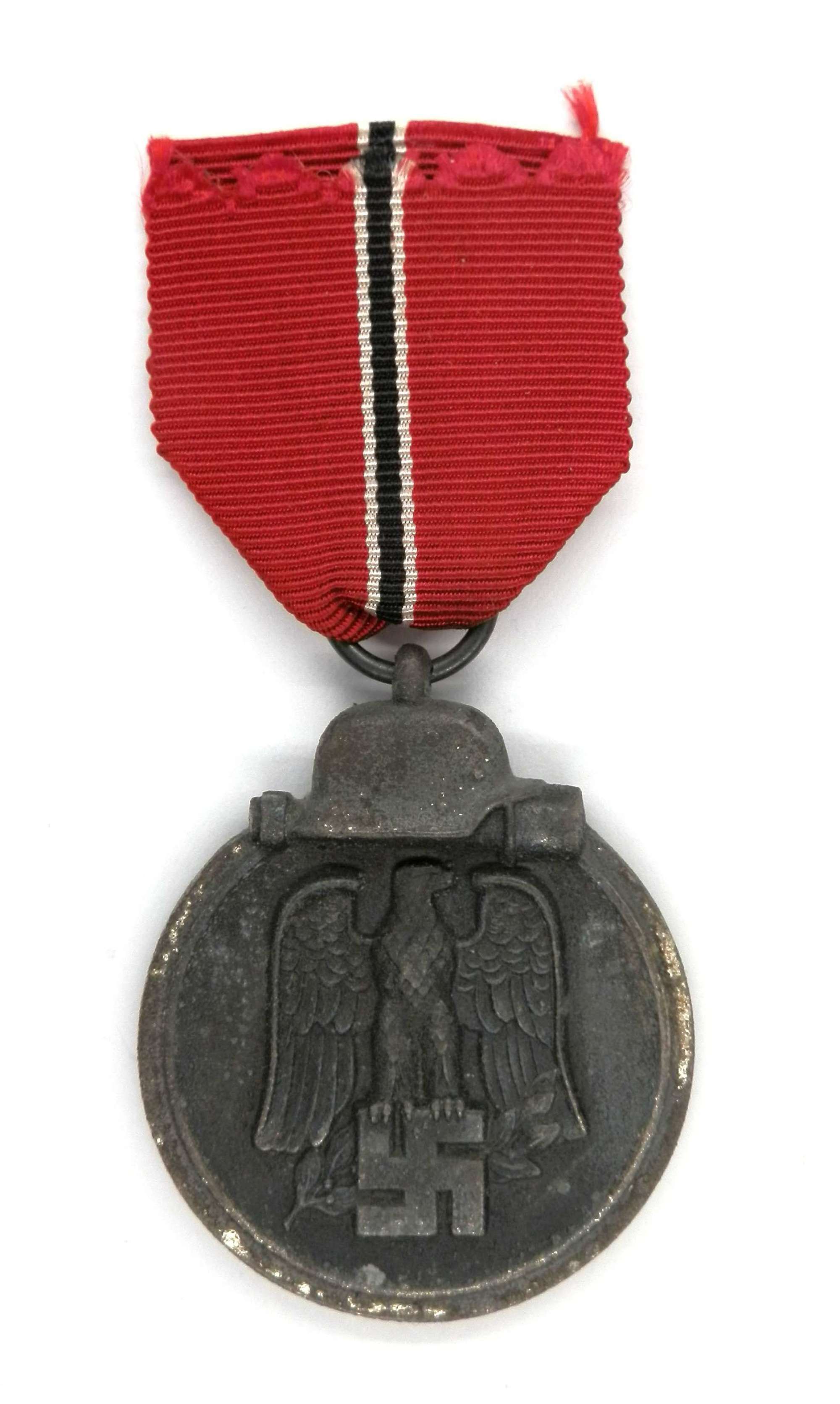 Winter Campaign Medal Russia 1941-42. (Eastern Front Medal) Marked 25.