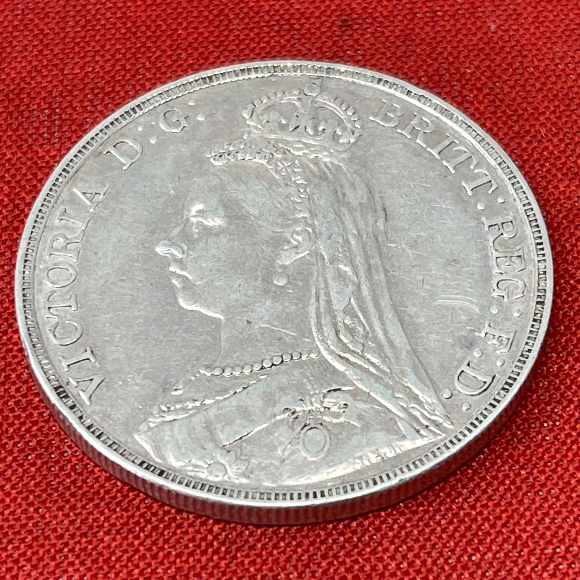 Queen Victoria 1891 Crown