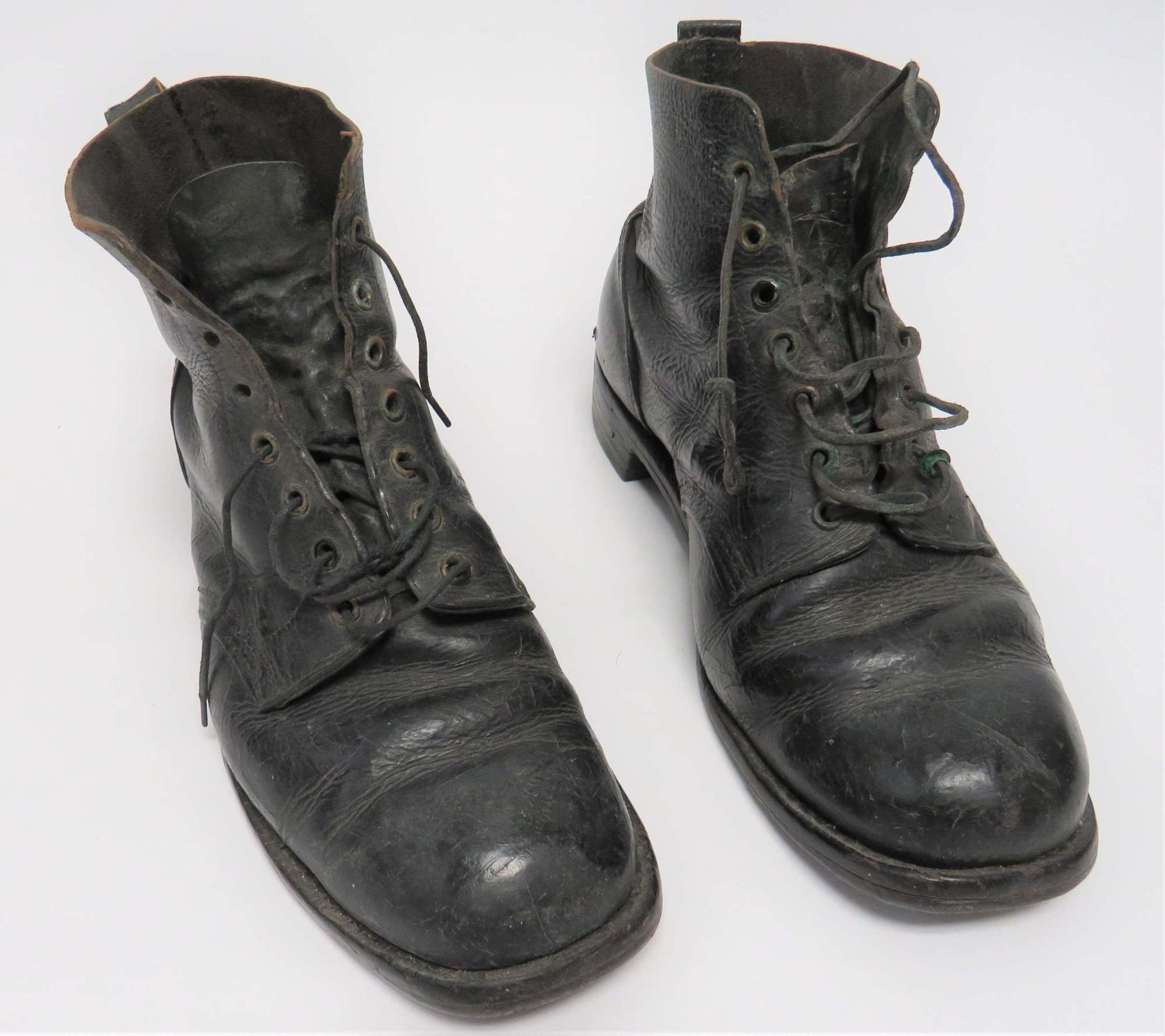 Pair of WW2 Pattern British Royal Air Force Boots
