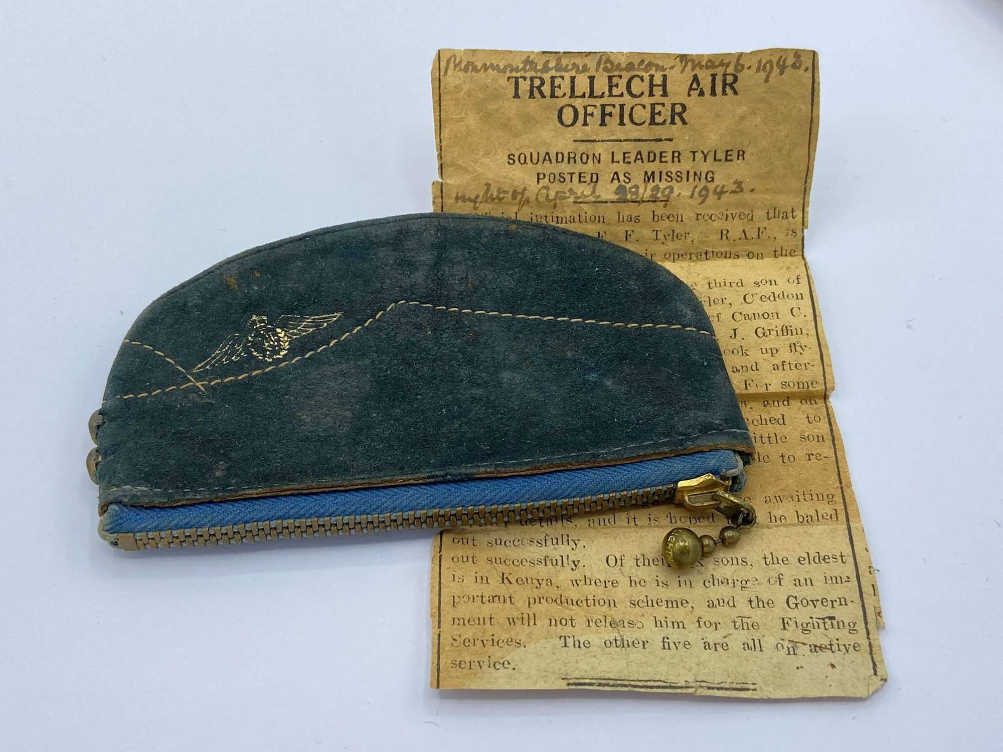 WW2 Sweethearts RAF Royal Air Force Side Cap Shaped Purse