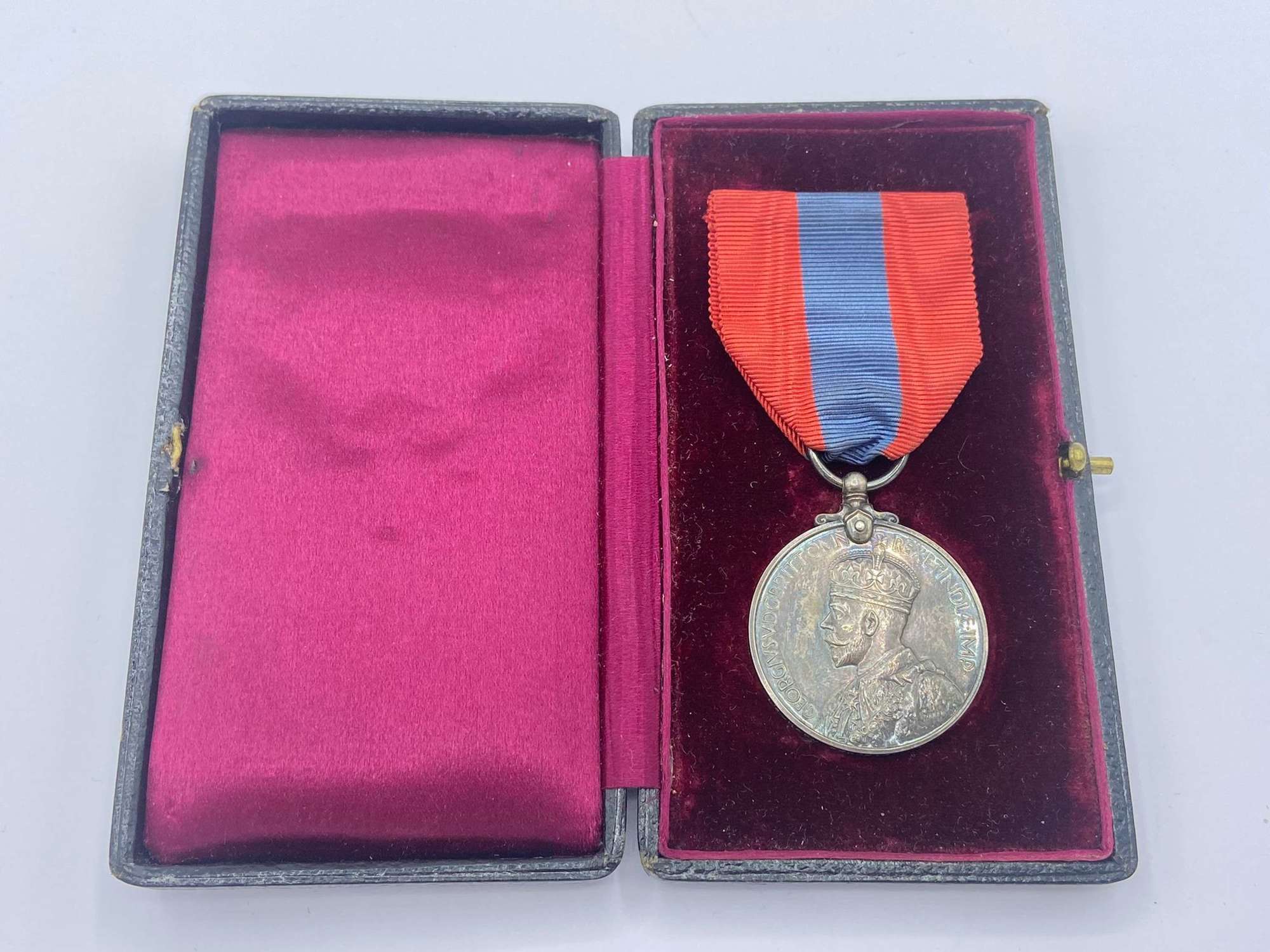 WW1 Period British Boxed George V Bust Imperial Service Medal (ISM)