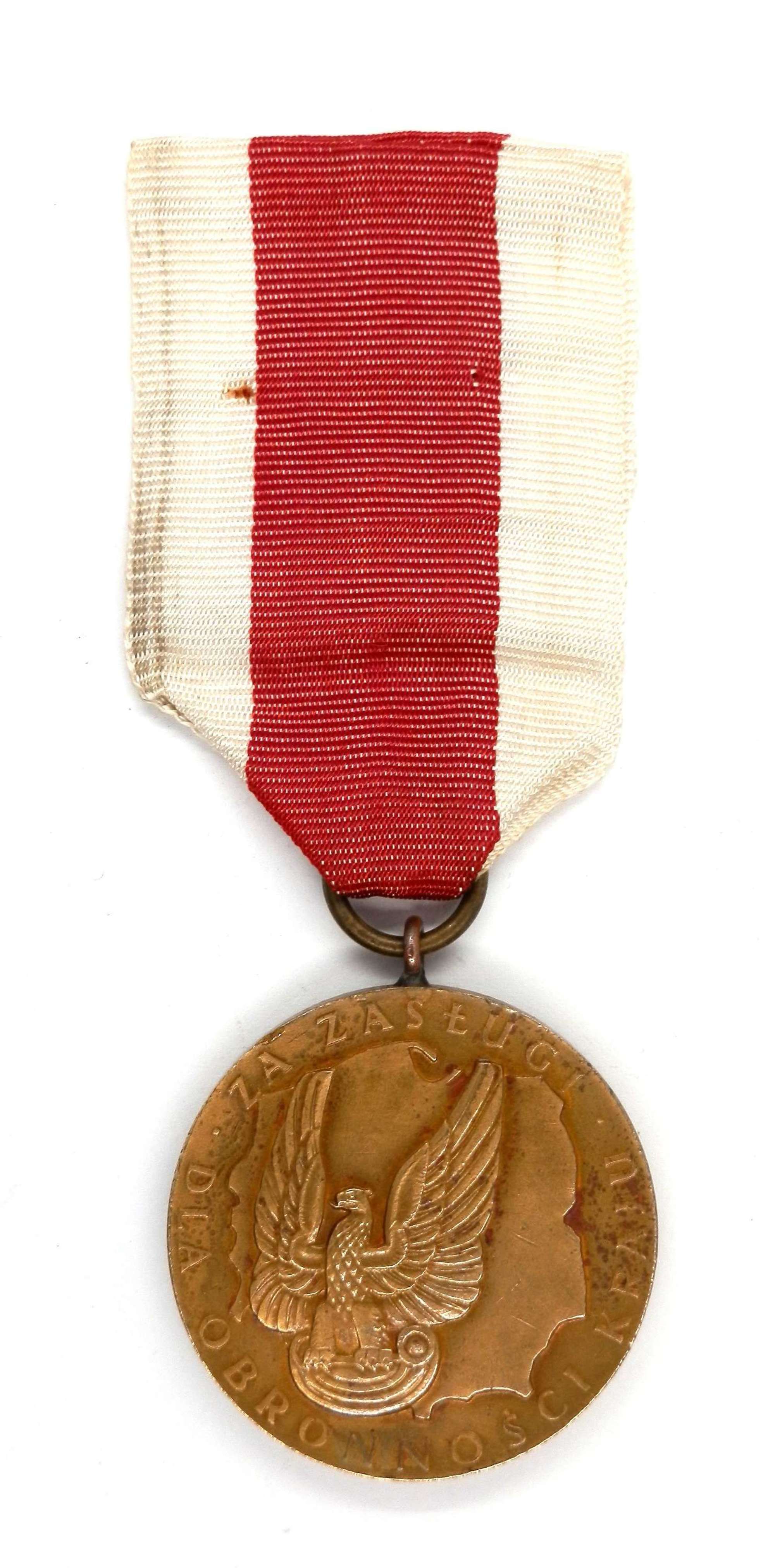 Polish National Defence Medal 1966 issue.