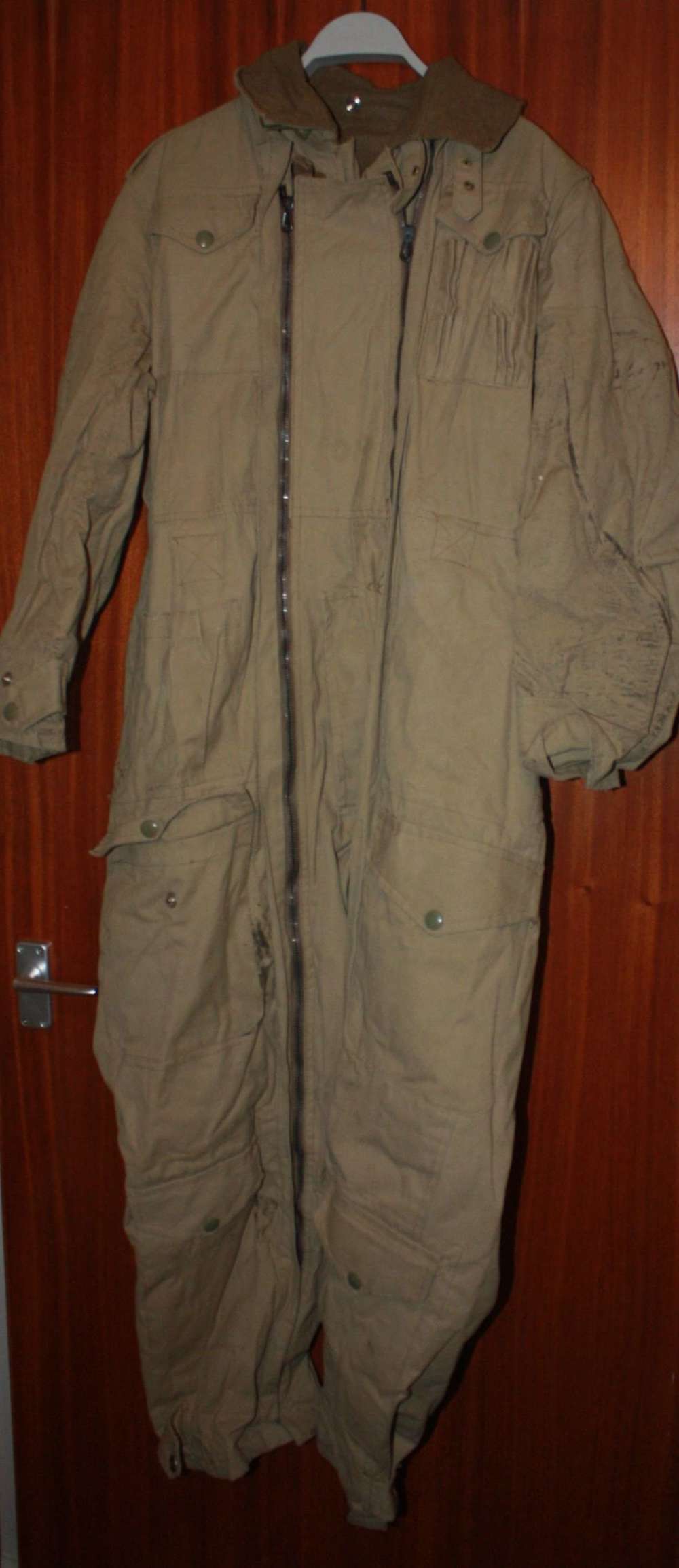 A 1954 DATED SIZE 3 PIXY SUITE GOOD CONDITION EXAMPLE