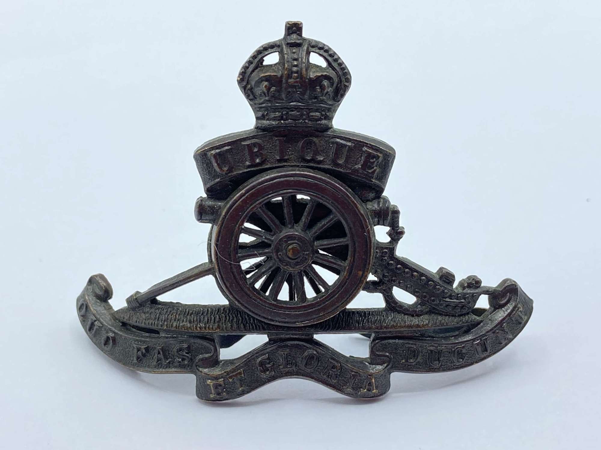 WW2 British Bronze Army Royal Artillery Officers Cap Badge