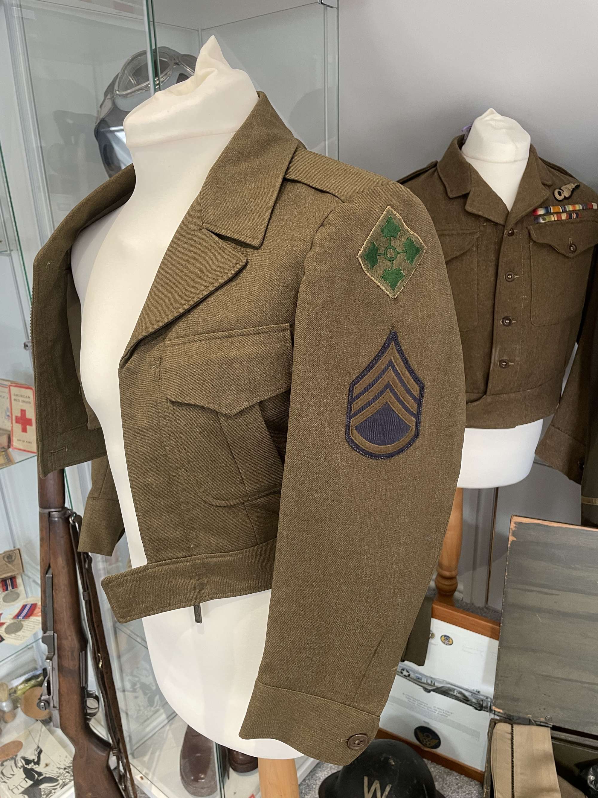 Original American World War Two Era Ike Jacket, 4th Infantry Division