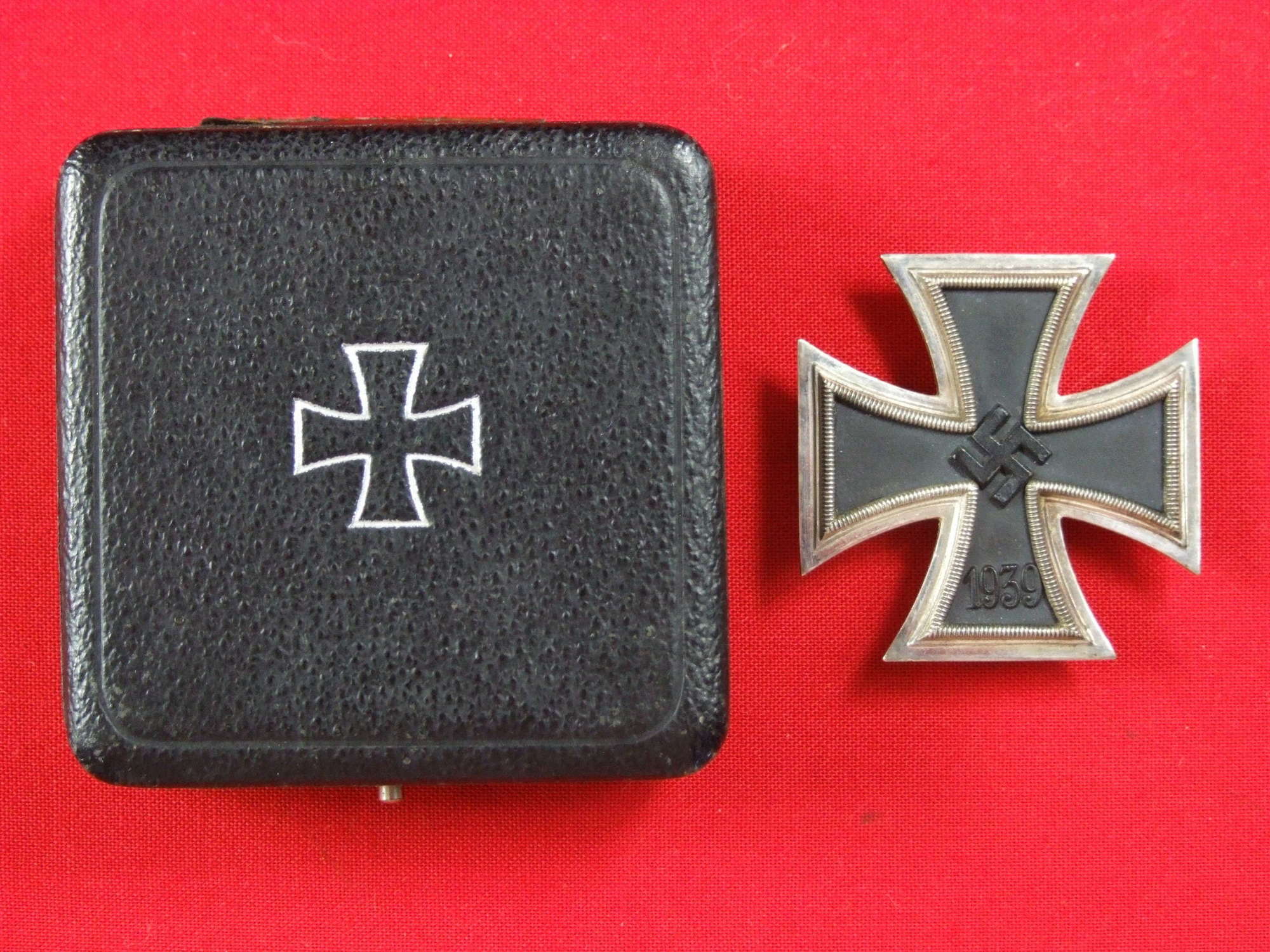 Early Iron Cross 1st By Deumer with Presentation Case