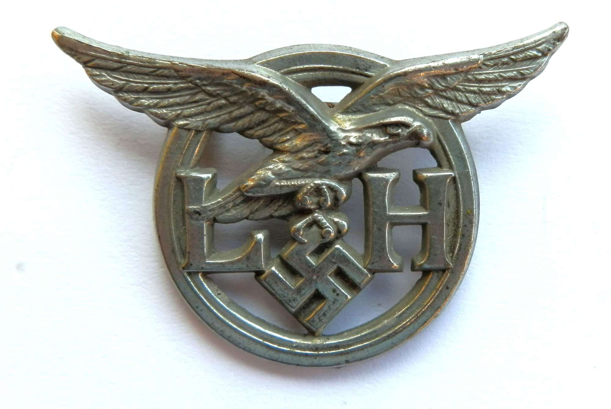 Luftwaffe Auxiliaries Helferin Service Brooch.
