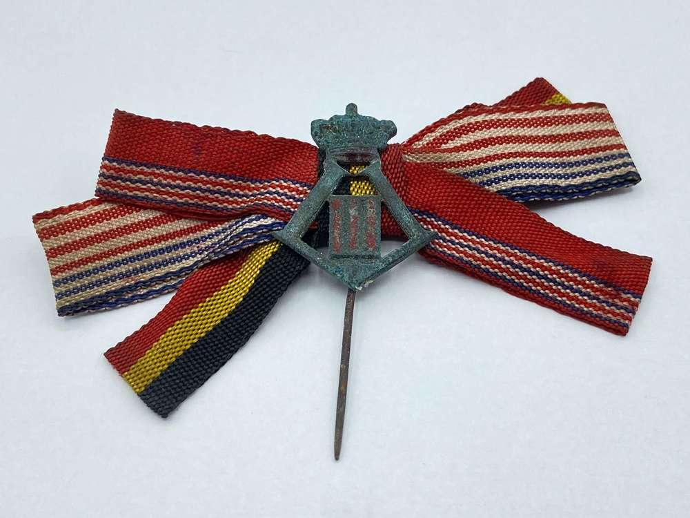 Rare WW1 Belgium Resistance Fighter Patriotic Badge In Good Condition