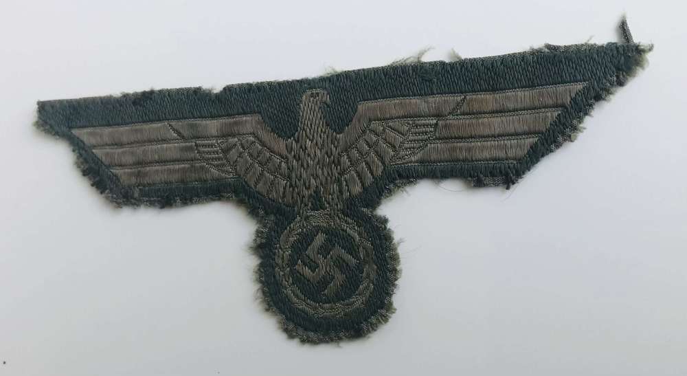 Bevo woven Army breast eagle.