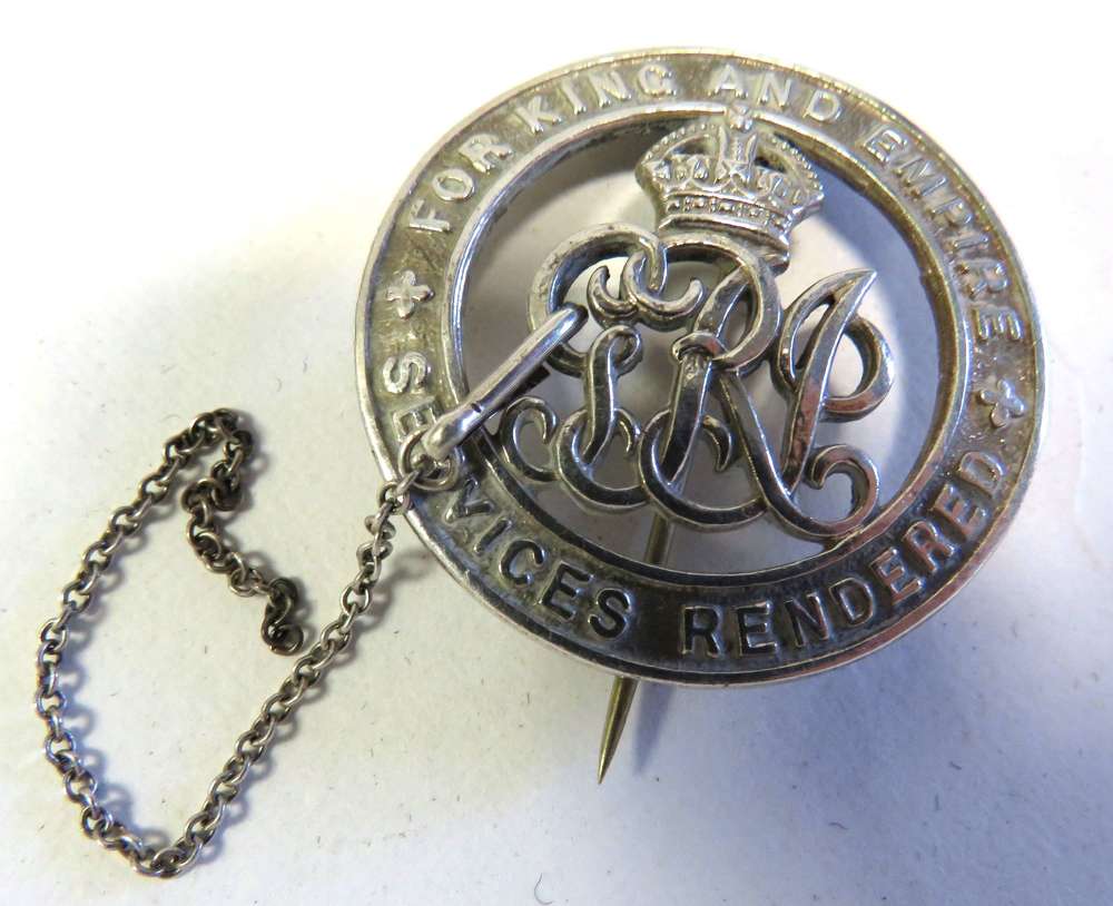 WW1 Services Rendered Lapel Badge Royal Artillery