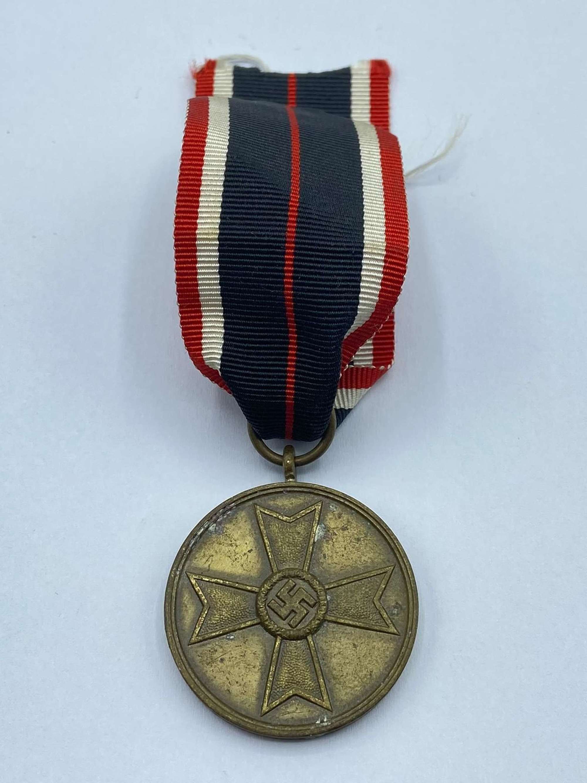 WW2 German War Merit Kriegsverdienstmedaille Medal