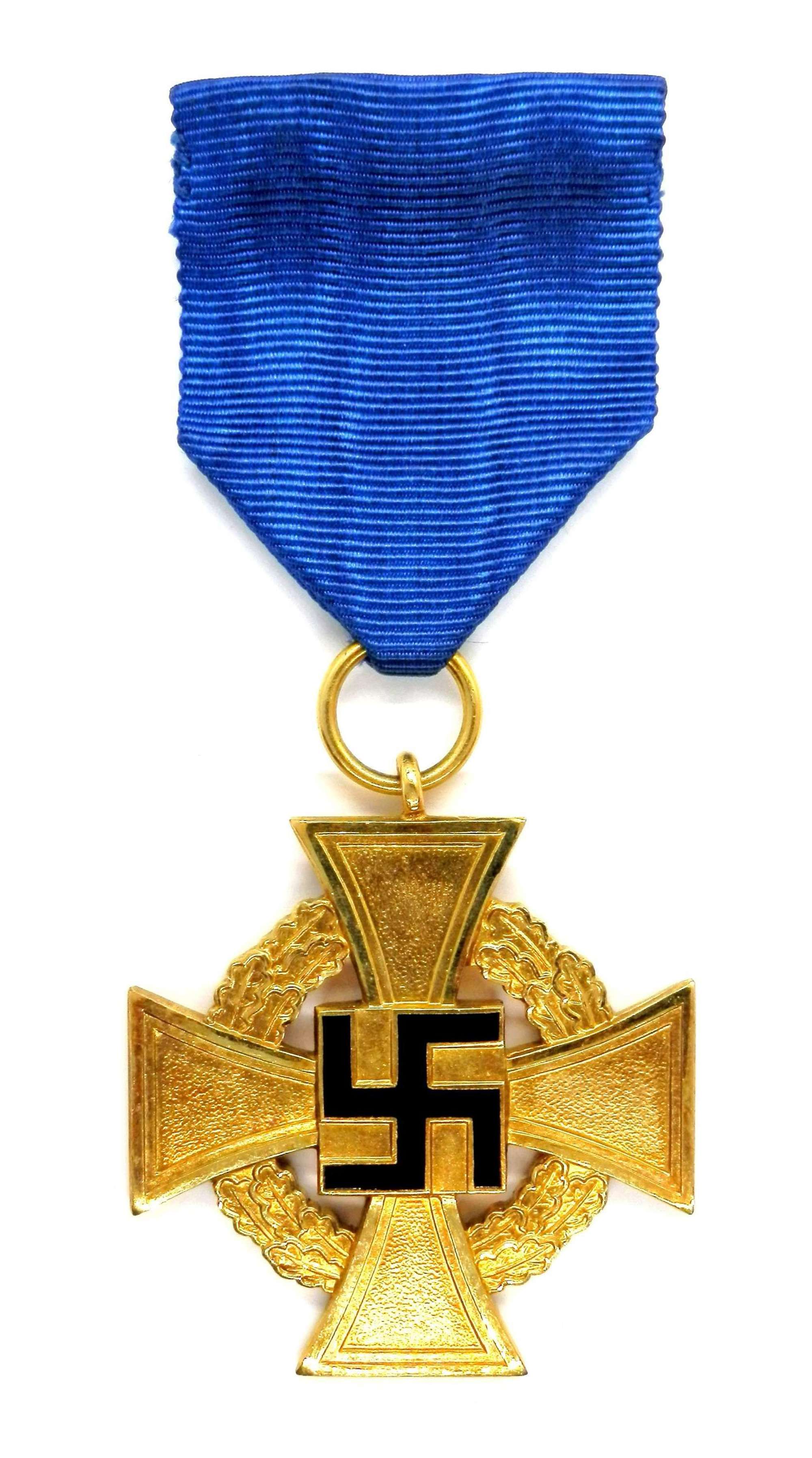Gold 40 Years Faithful Service Medal.