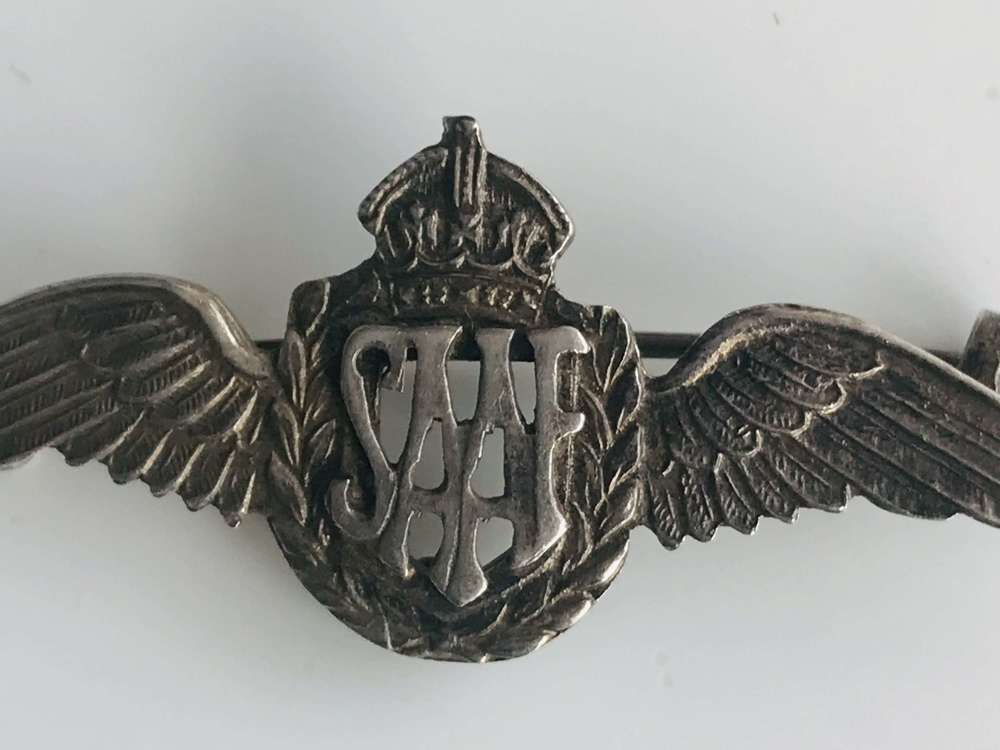 A wartime South African force sweetheart, brooch