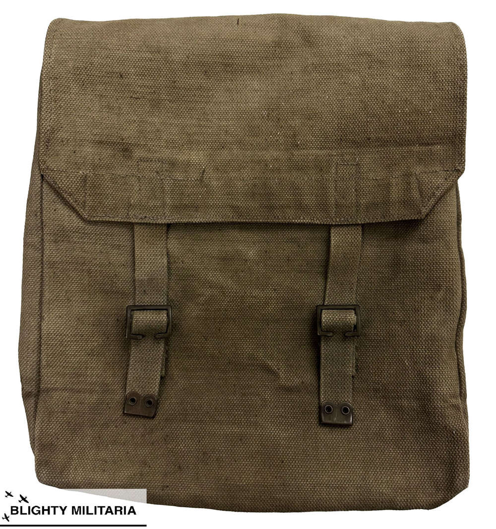 Scarce Original 1942 Dated RAF Large Pack