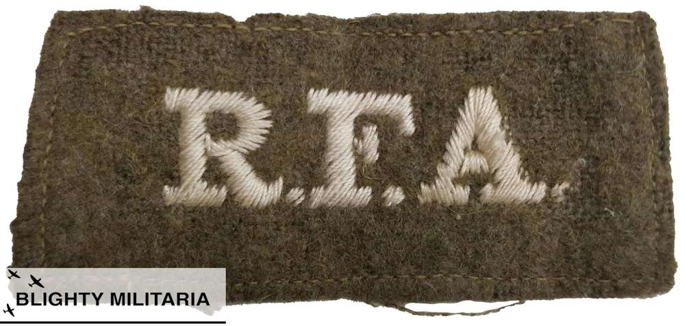 Original WW1 Royal Field Artillery Slip-On Shoulder Title
