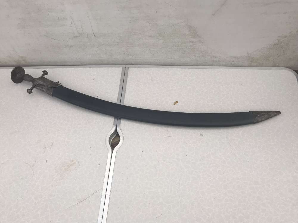 TALWAR INDIAN SWORD 18TH CENTURY