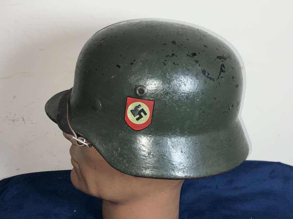 GERMAN 2WW SOLDIERS HELMET