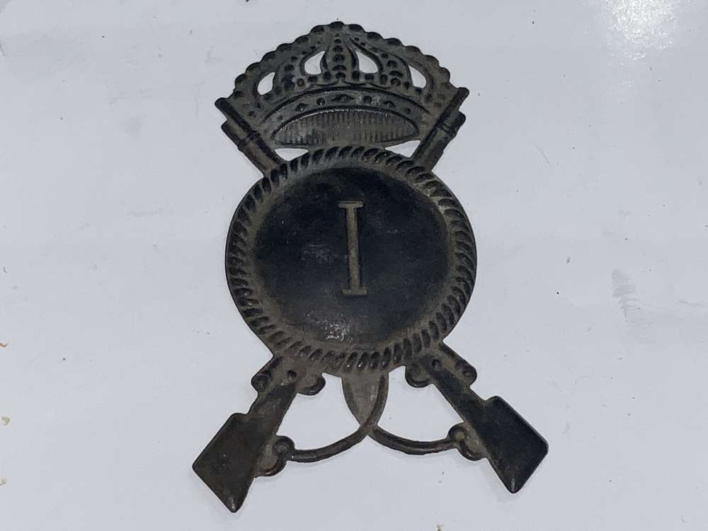 CAP BADGE
