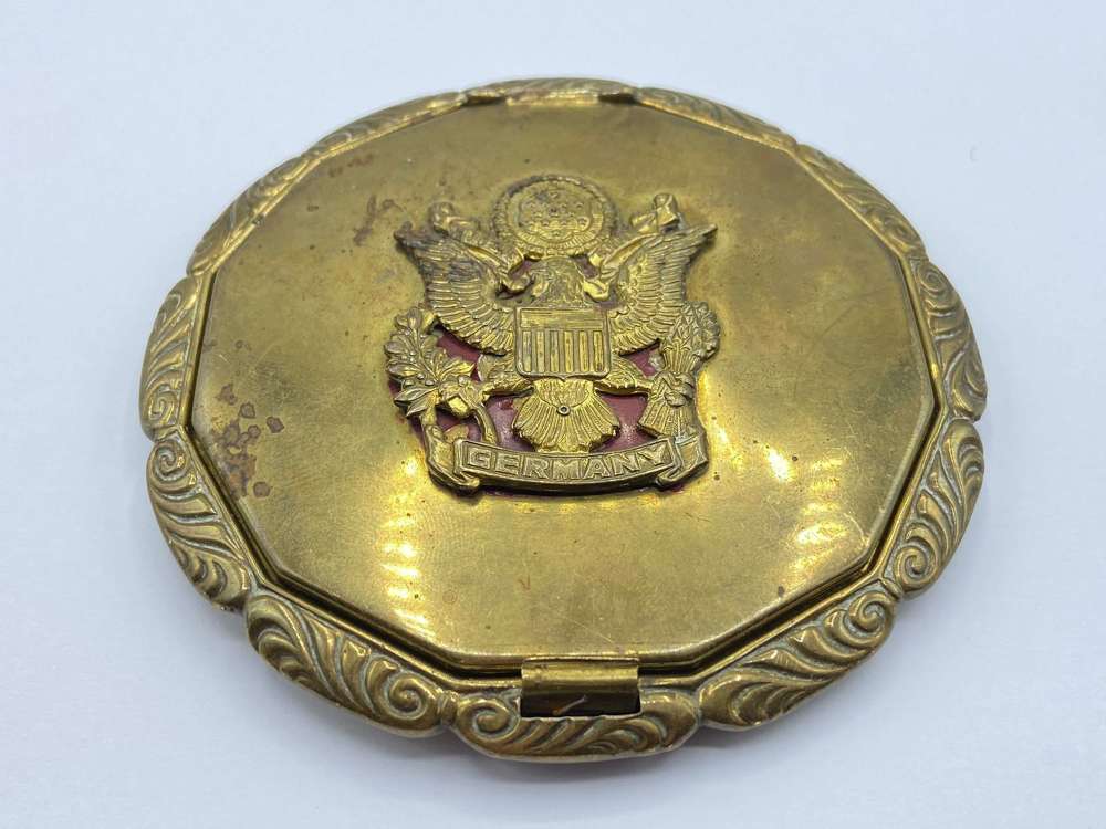 WW2 Period United States Army Stationed In Germany Ladies Compact