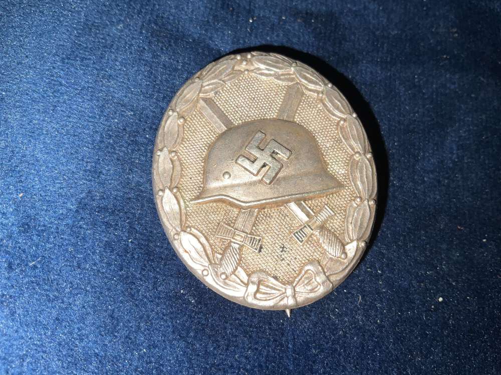 GERMAN 2WW SILVER WOUNDS BADGE