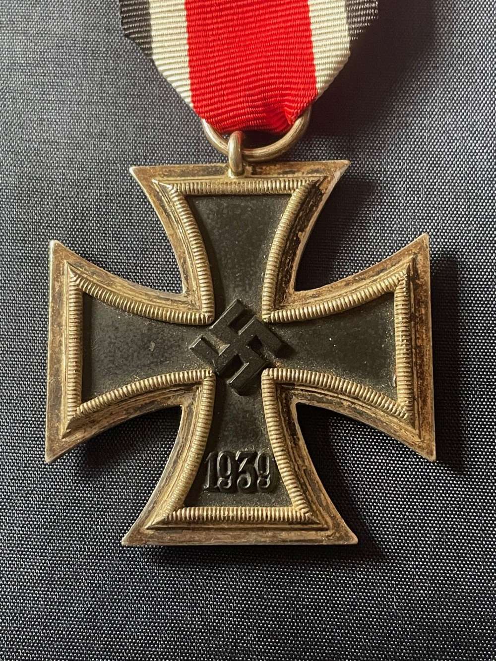  FINE WWII GERMAN IRON CROSS 2nd CLASS WITH RIBBON ATTACHED.