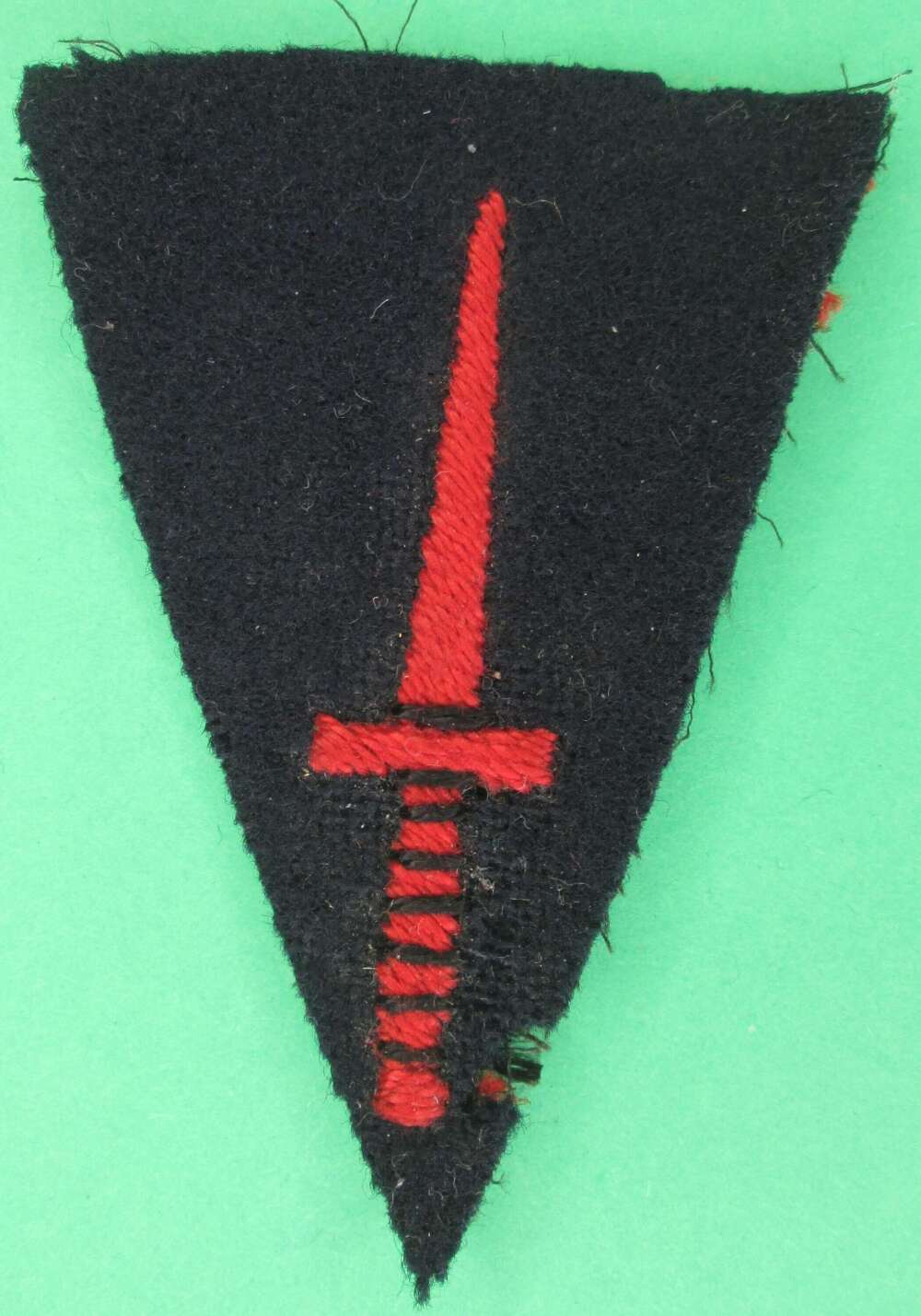 WWII PERIOD ARMY COMMANDO BADGE
